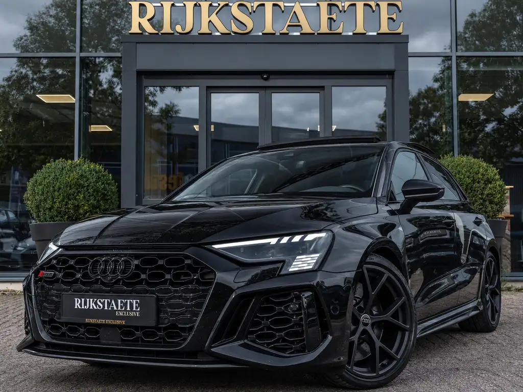 Audi RS3 2023 из Европы — купить под ключ