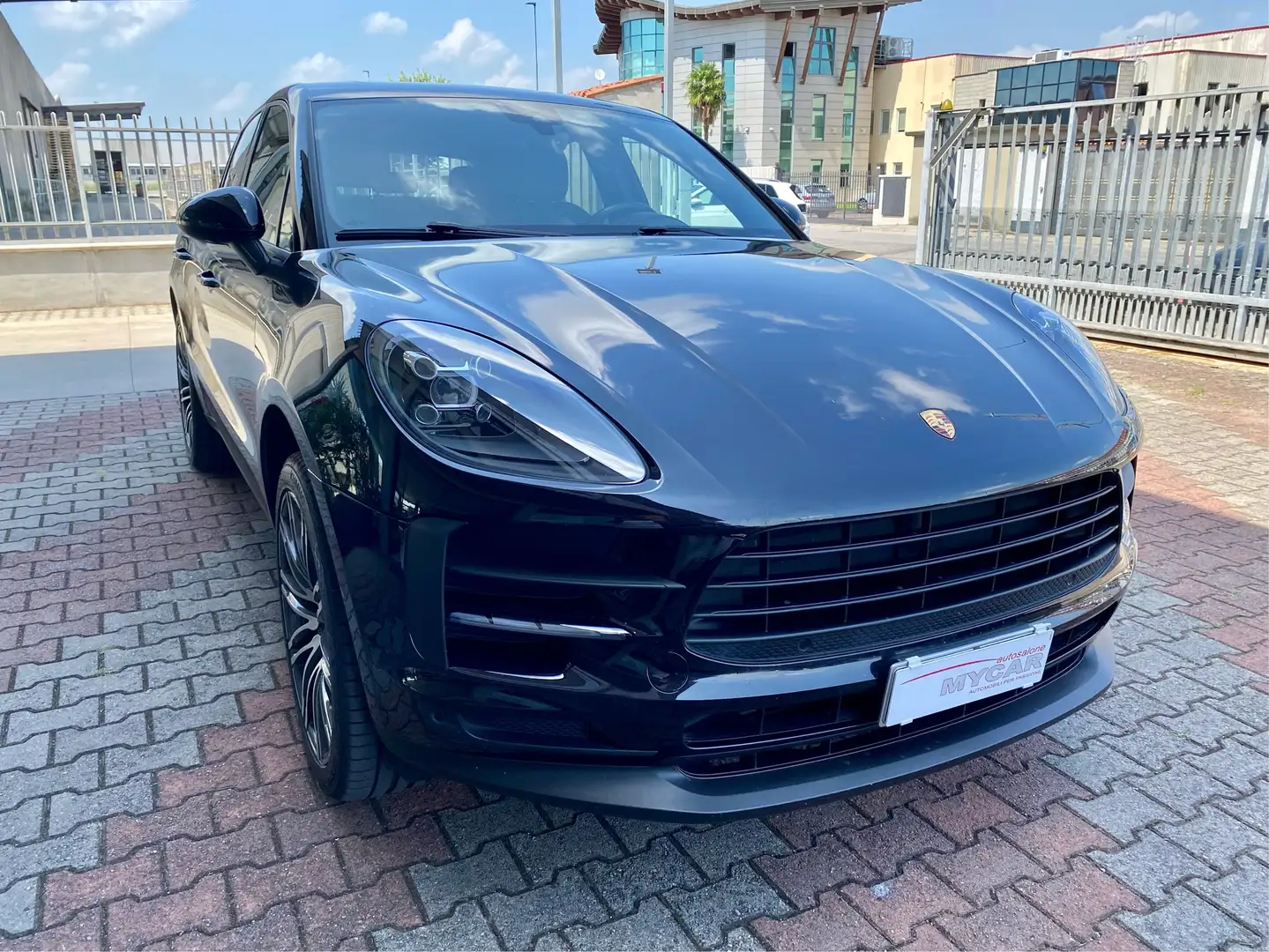 Porsche Macan 2.0 245cv pdk Nero - 1