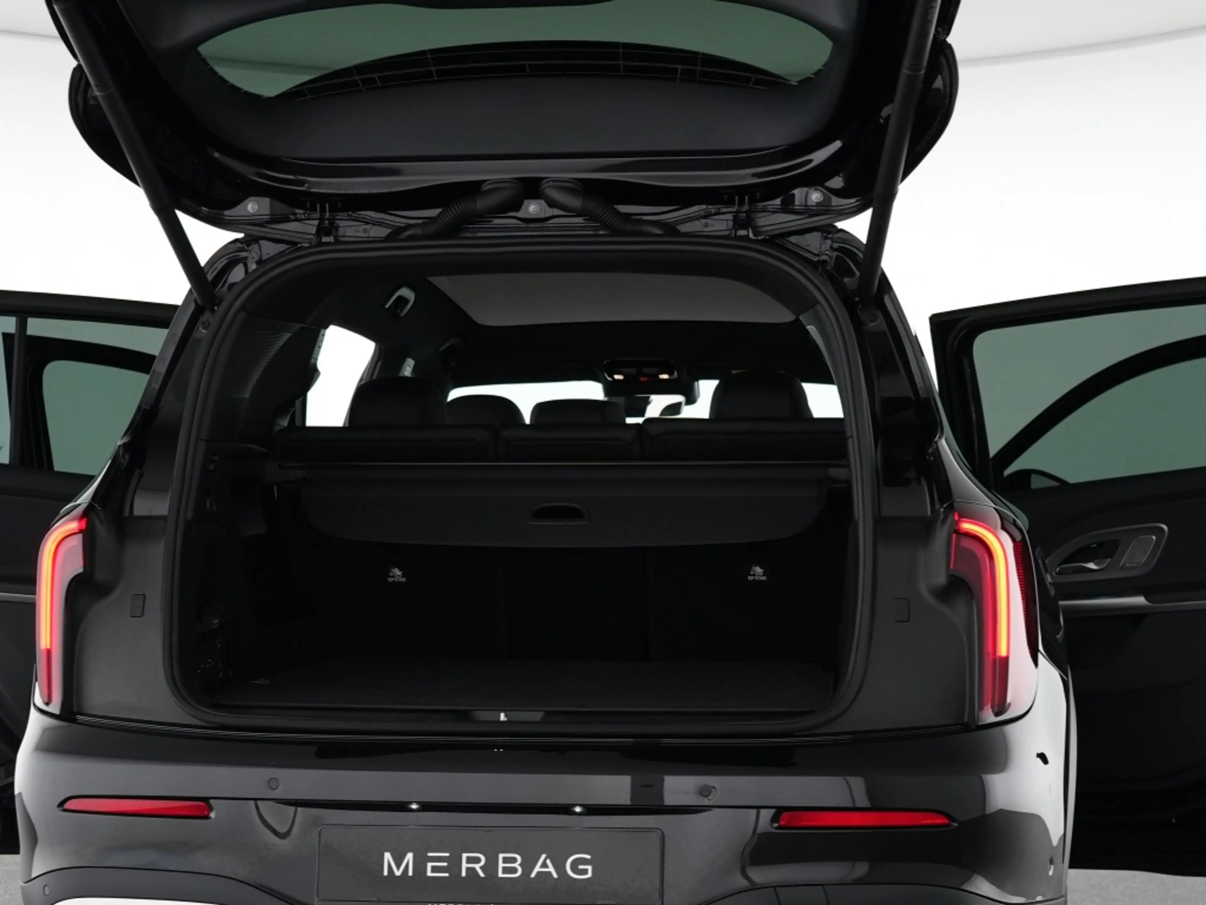 Mercedes-Benz GLB 250 EQ Progressive HUD AHK Multibeam Memory — photo 15