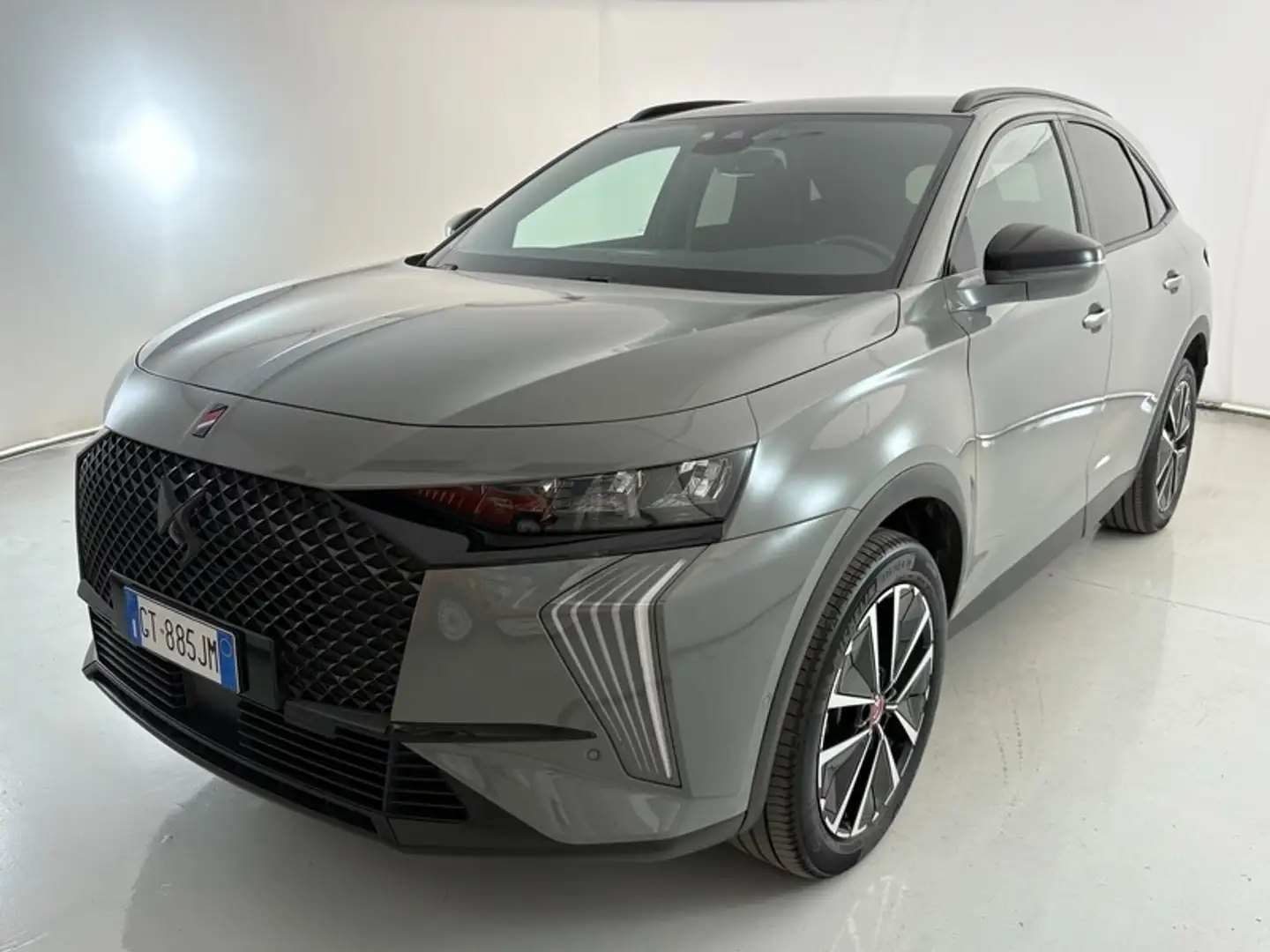 DS Automobiles DS 7 Crossback 1.5 BlueHDi Performance Line Grigio - 1