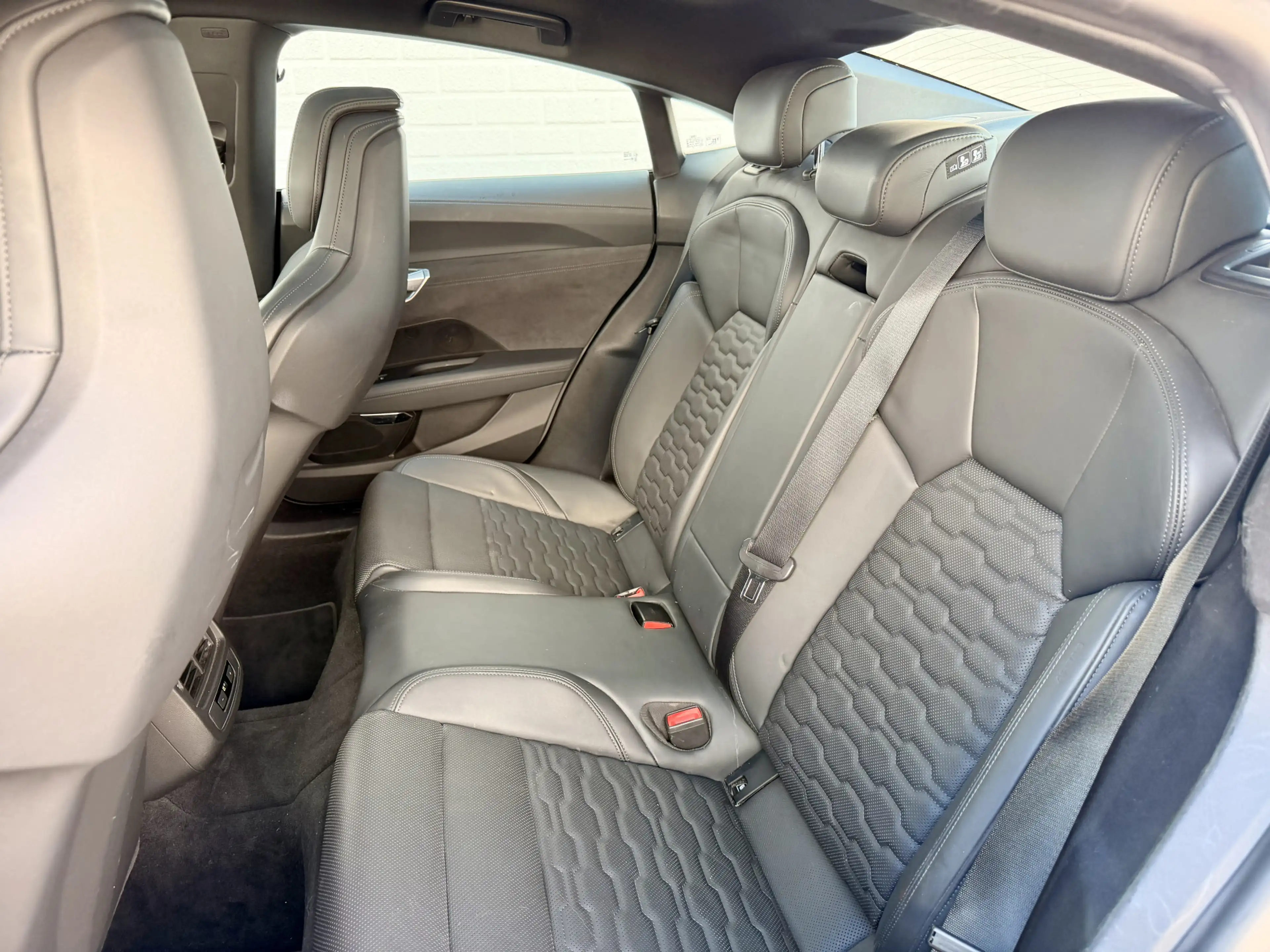 Audi RS e-tron GT 93 kWh 21" | PANO | Bang & Olufsen | BTW — photo 13