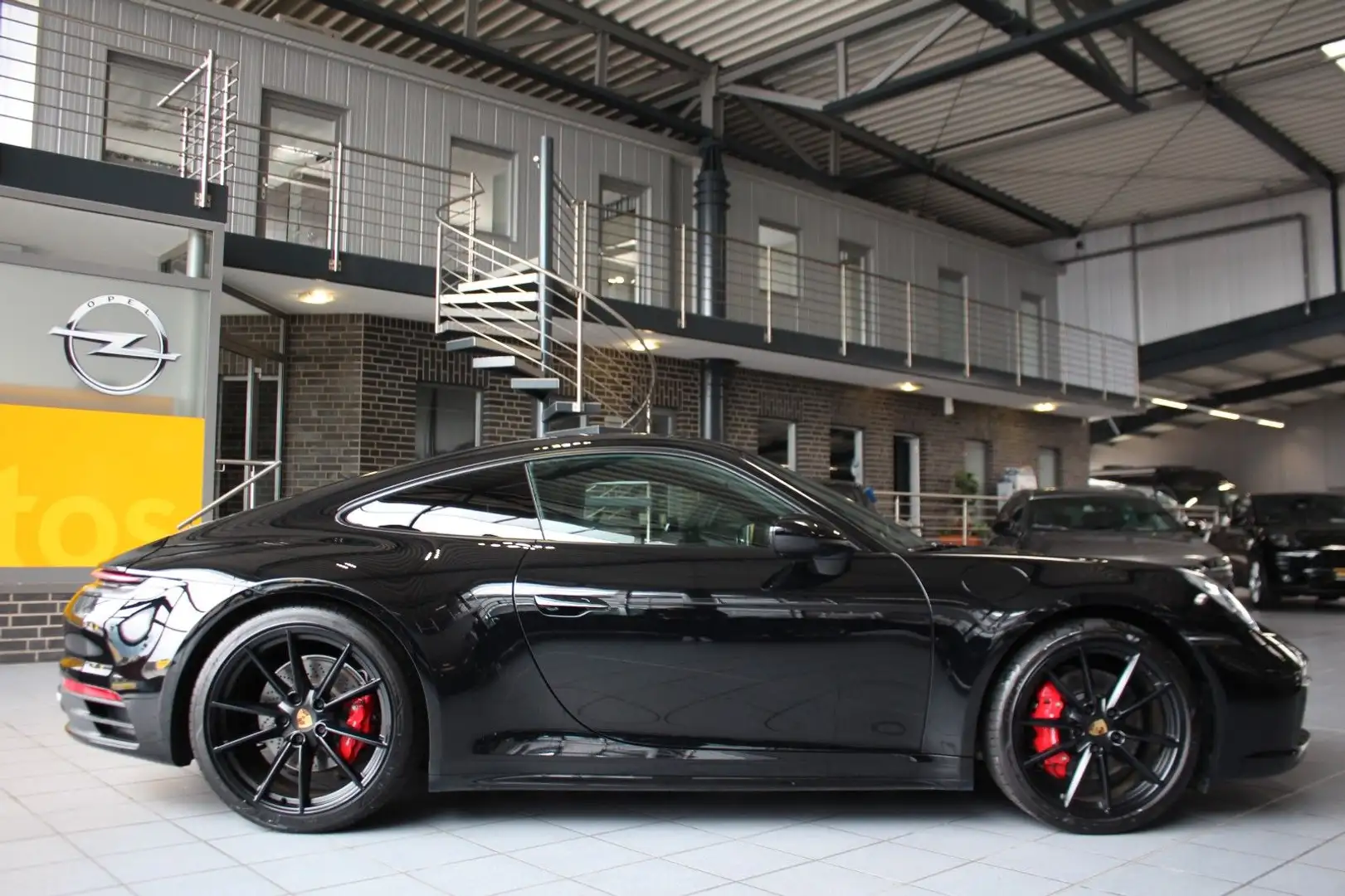 Porsche 992 Carrera 4S Sport-Chrono Matrix-LED Bose Nero - 2