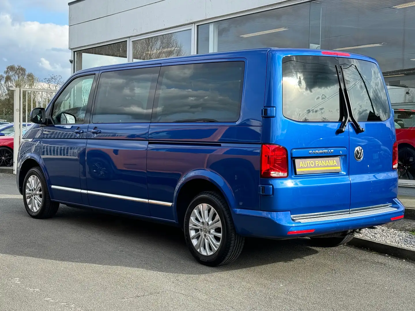 Volkswagen T6.1 Multivan 2.0 TDi 150CV CARAVELLE 8PLACES L2 HIGHLINE FULL Albastru - 2