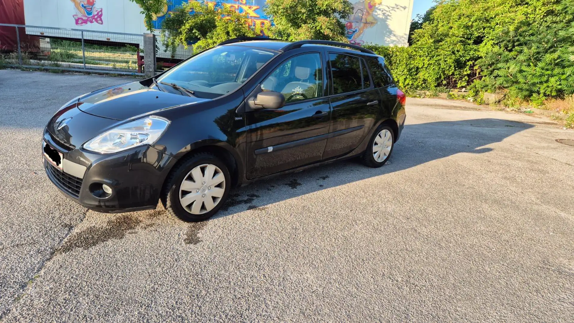 Renault Clio 1.2 16V 75 Grandtour Edition Yahoo Schwarz - 2