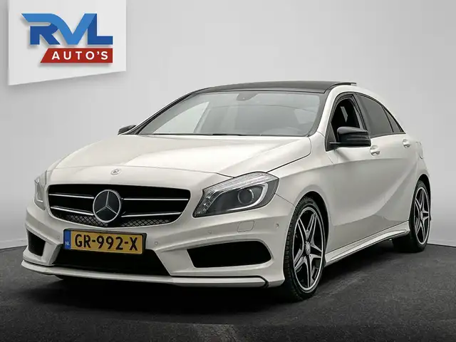 Mercedes-Benz A 180 Prestige * Origineel Nederlands * Navigatie Sports