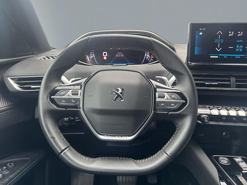 Peugeot 5008 1.5 Blue-HDI FAP Allure Pack AT 7-Si+Navi+R-Kam+ — photo 15