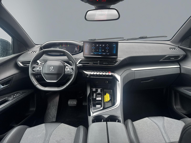 Peugeot 5008 1.5 Blue-HDI FAP Allure Pack AT 7-Si+Navi+R-Kam+ — photo 10