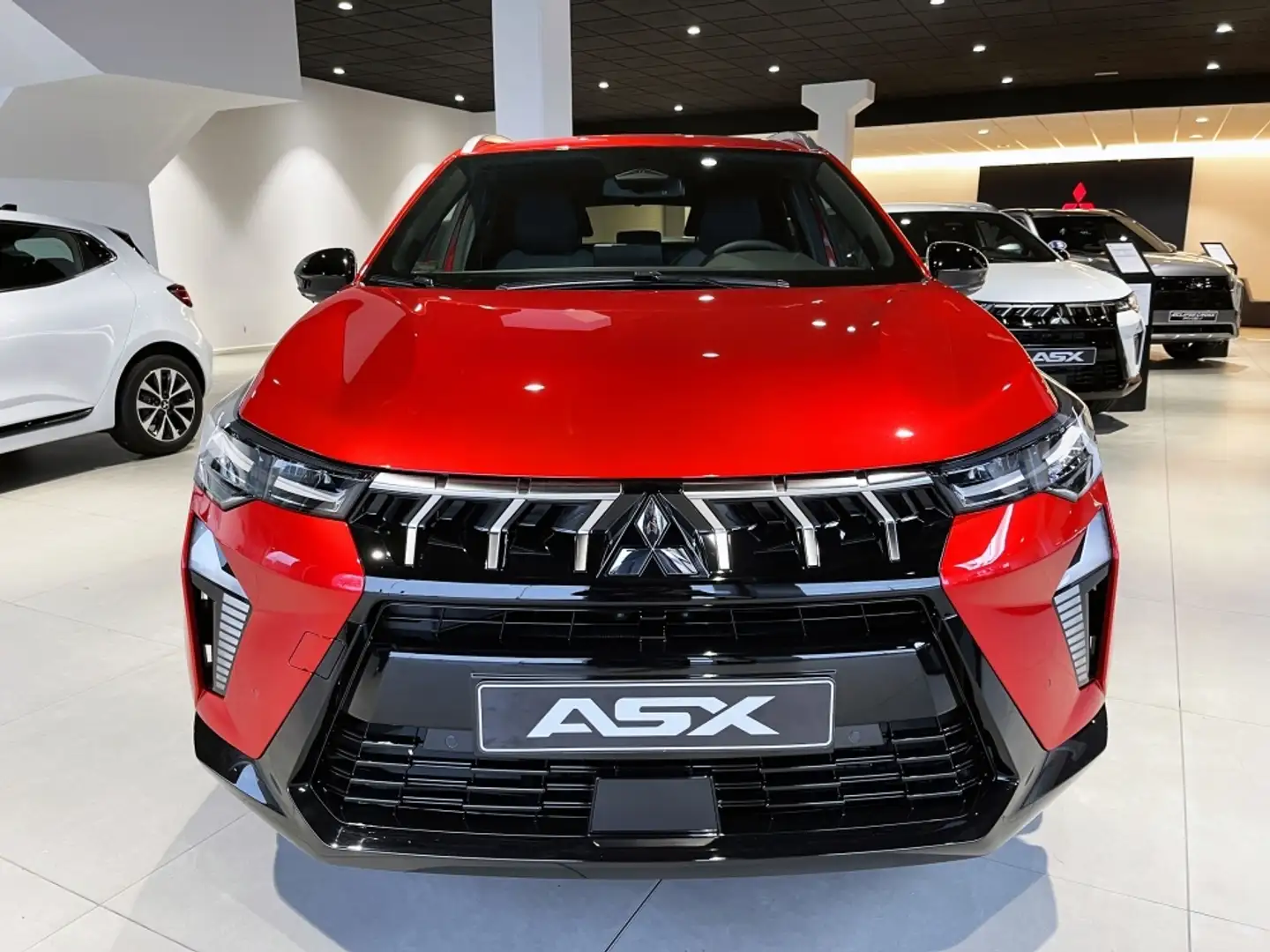 Mitsubishi ASX 130T MHEV Kaiteki 7DCT Rojo - 2