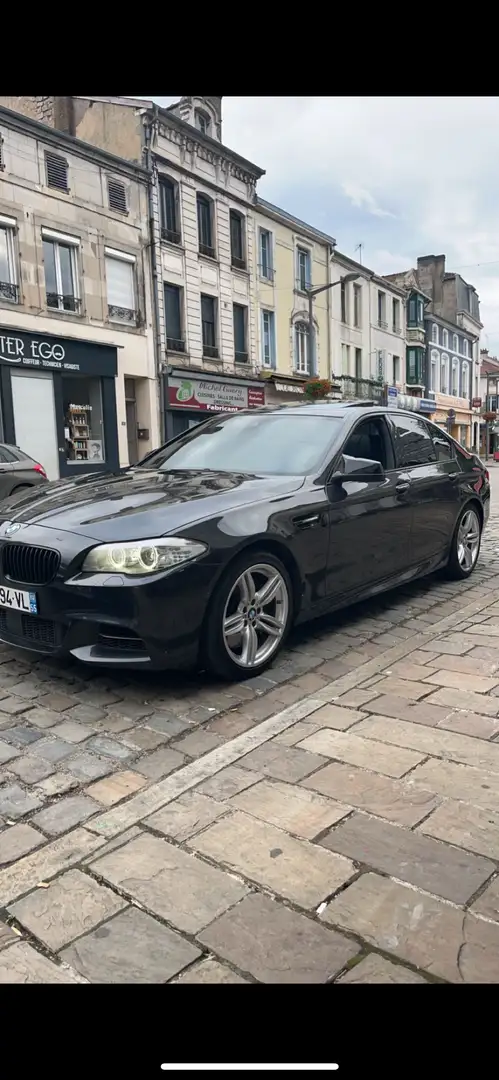 BMW 550 M550d xDrive 381chA Zwart - 1