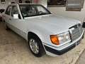 Mercedes-Benz 230 E Limosine 124, H Kennzeichen Alb - thumbnail 3