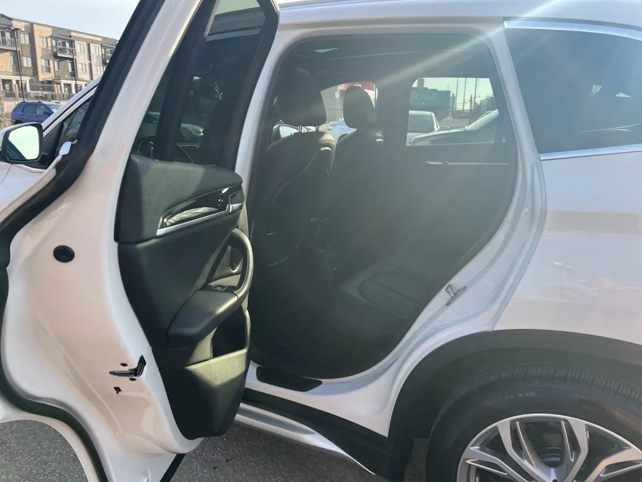 BMW X1 снимка BMW X1