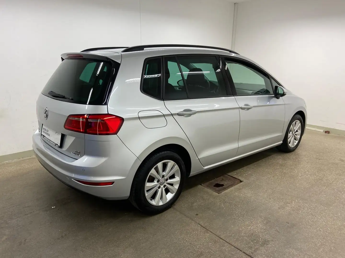 Volkswagen Golf Sportsvan Rabbit TDI DSG Plateado - 2
