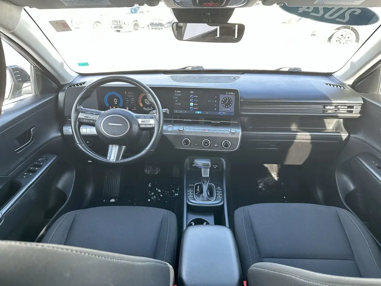 Hyundai KONA снимка Hyundai KONA