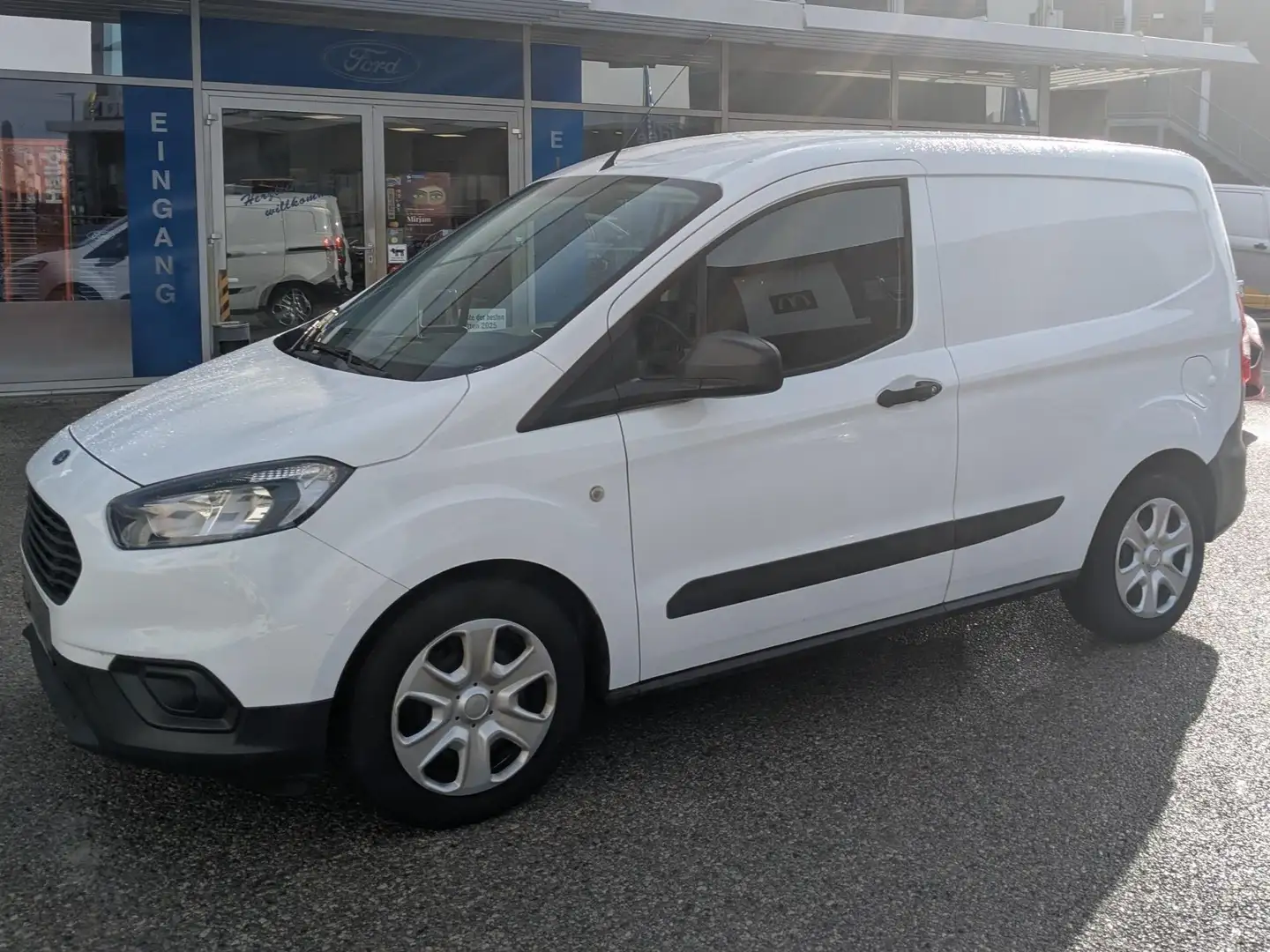 Ford Transit Courier Trend Blanc - 1
