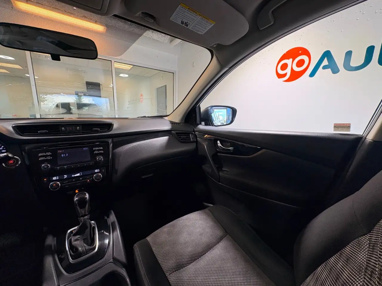 Nissan Qashqai снимка Nissan Qashqai