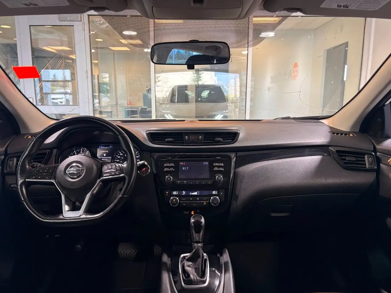 Nissan Qashqai снимка Nissan Qashqai