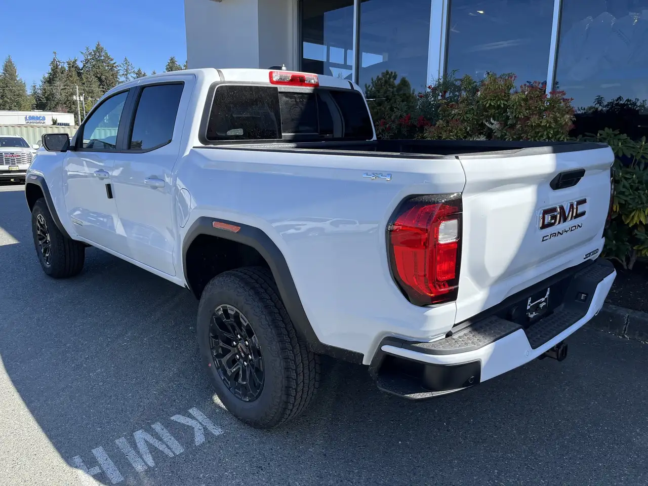 GMC Canyon снимка GMC Canyon