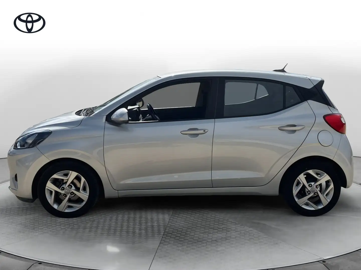 Hyundai i10 i10 1.0 MPI Prime Zilver - 2