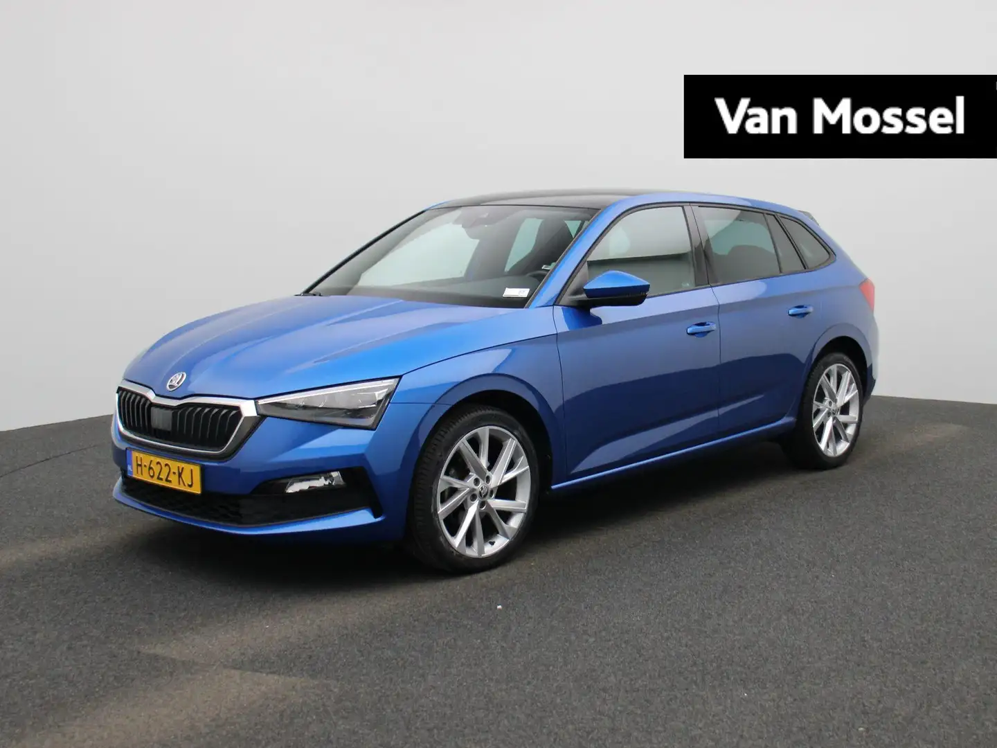 Skoda Scala 1.0 TSI Sport Business | PANORAMADAK | CLIMATE CON Blauw - 1