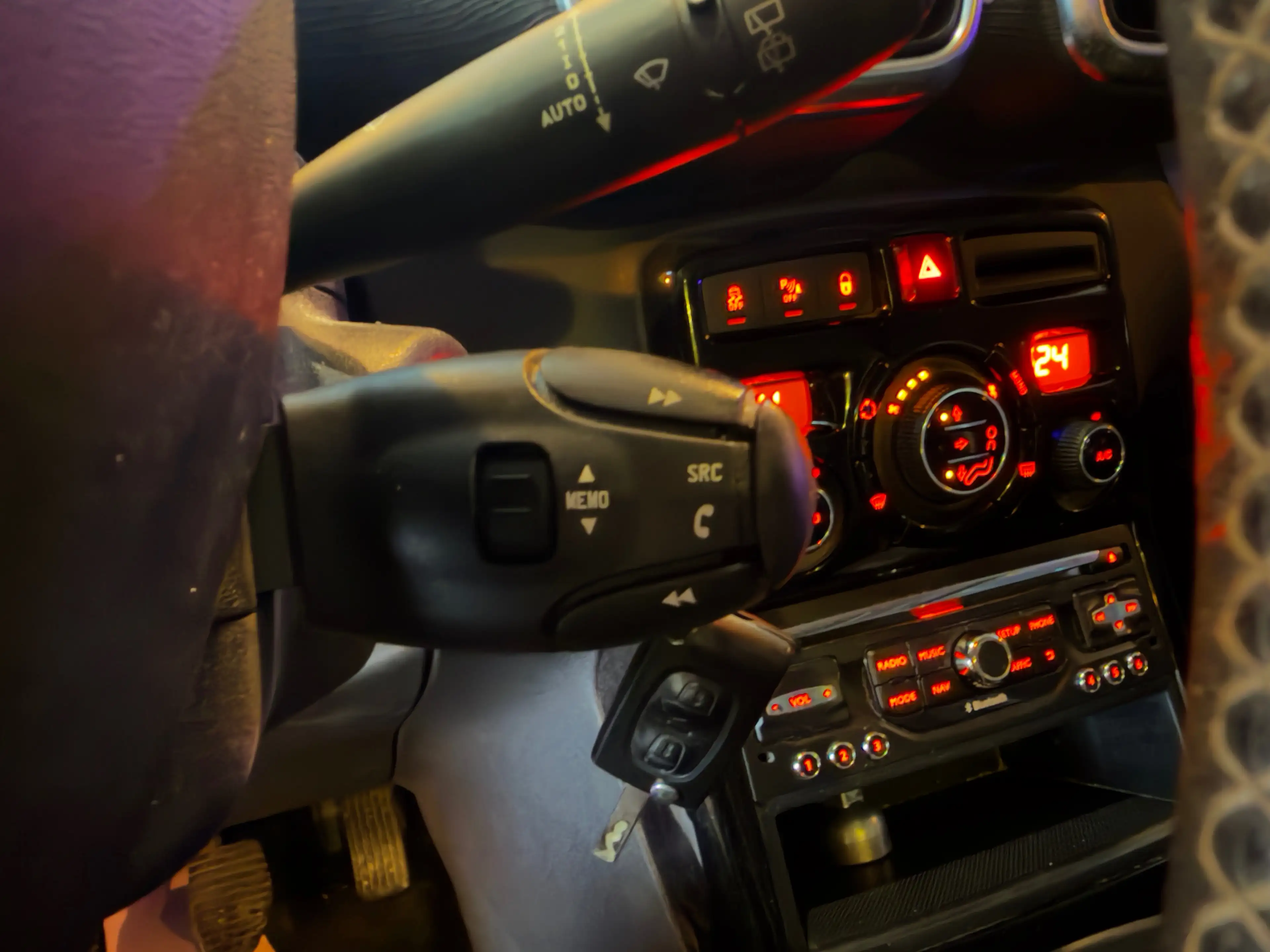 Citroen C3 Picasso C3 Picasso 1.2 Attraction/12 mois de garantie — photo 14