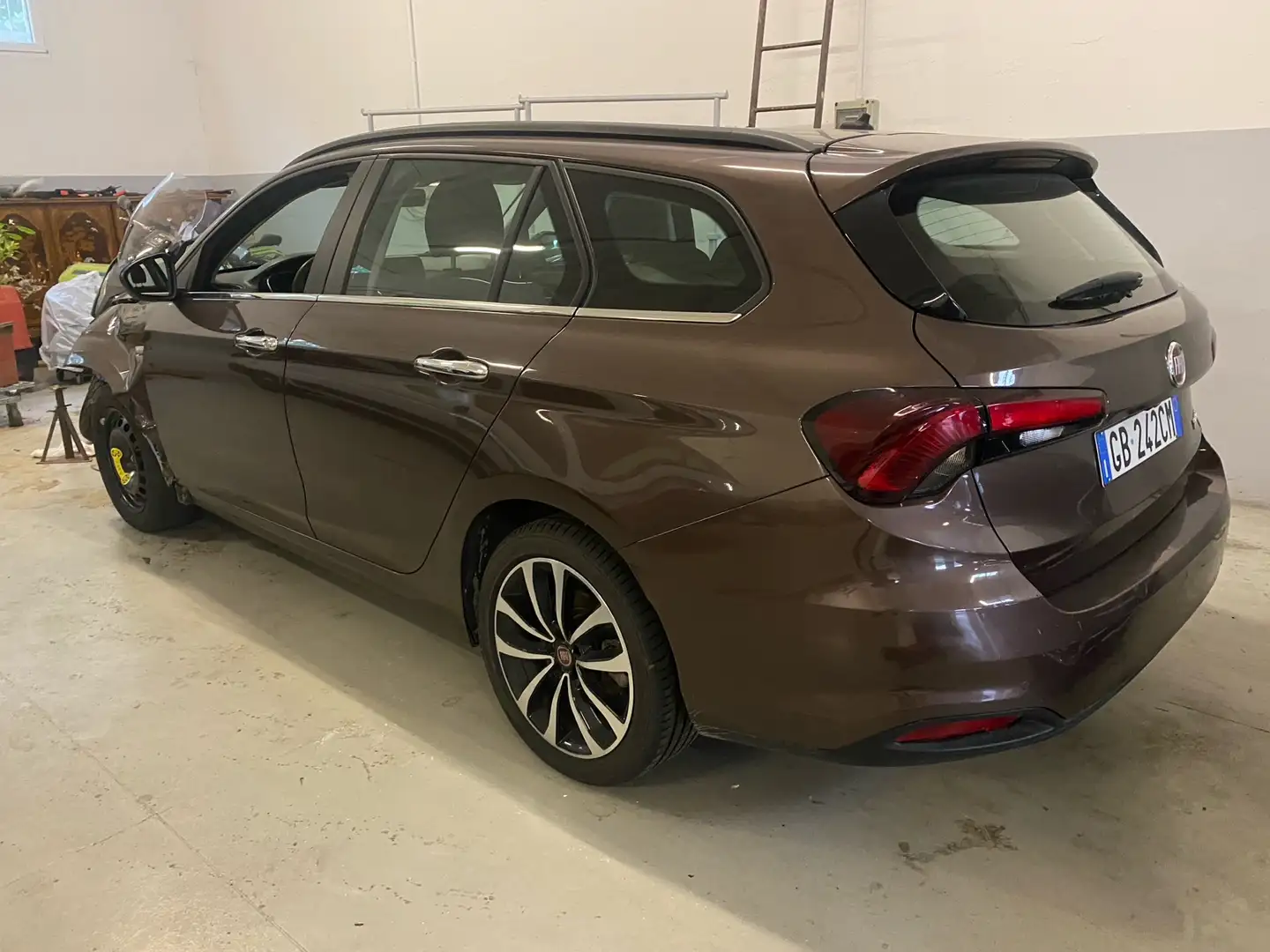 Fiat Tipo Tipo SW 1.6 mjt Lounge s Brun - 2