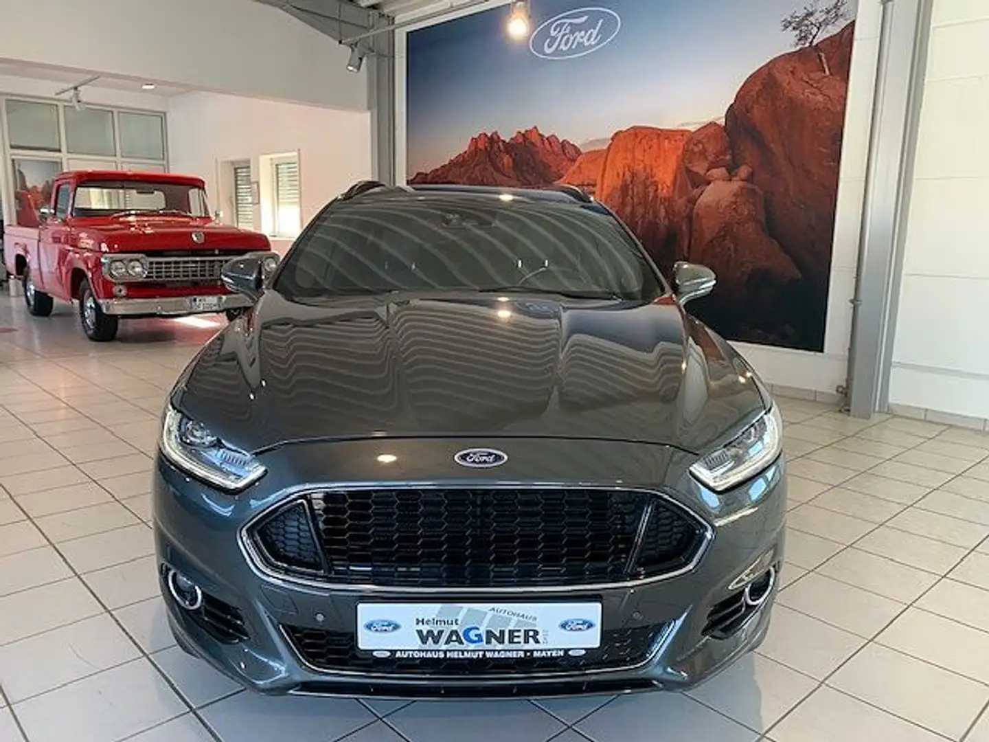 Ford Mondeo Turnier 2.0 TDCi 'ST-Line'  AT-MOTOR / AHK Grau - 2