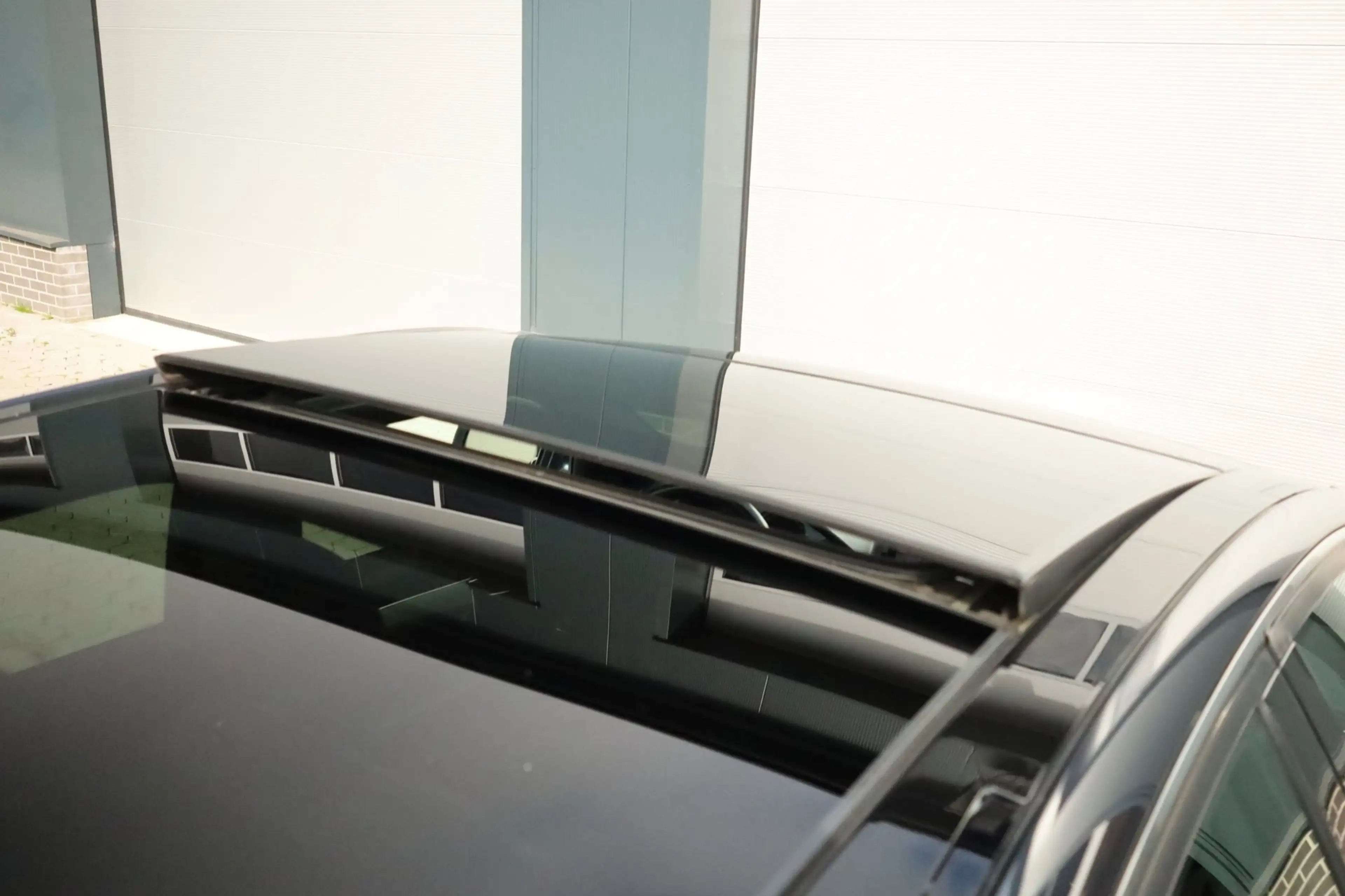 Mercedes-Benz C 350 Avantgarde AMG Pano Origineel NL — photo 13