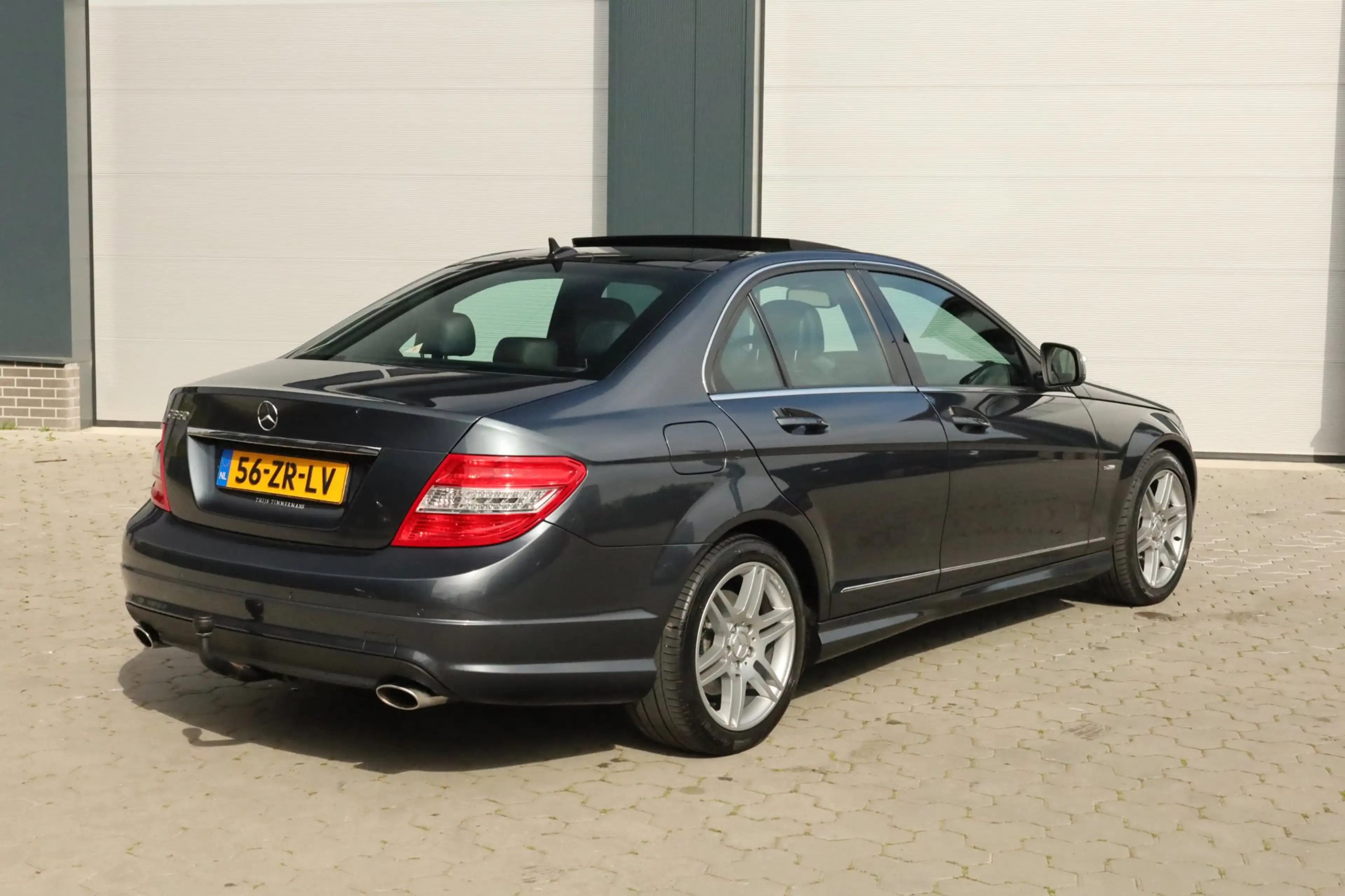 Mercedes-Benz C 350 Avantgarde AMG Pano Origineel NL — photo 2