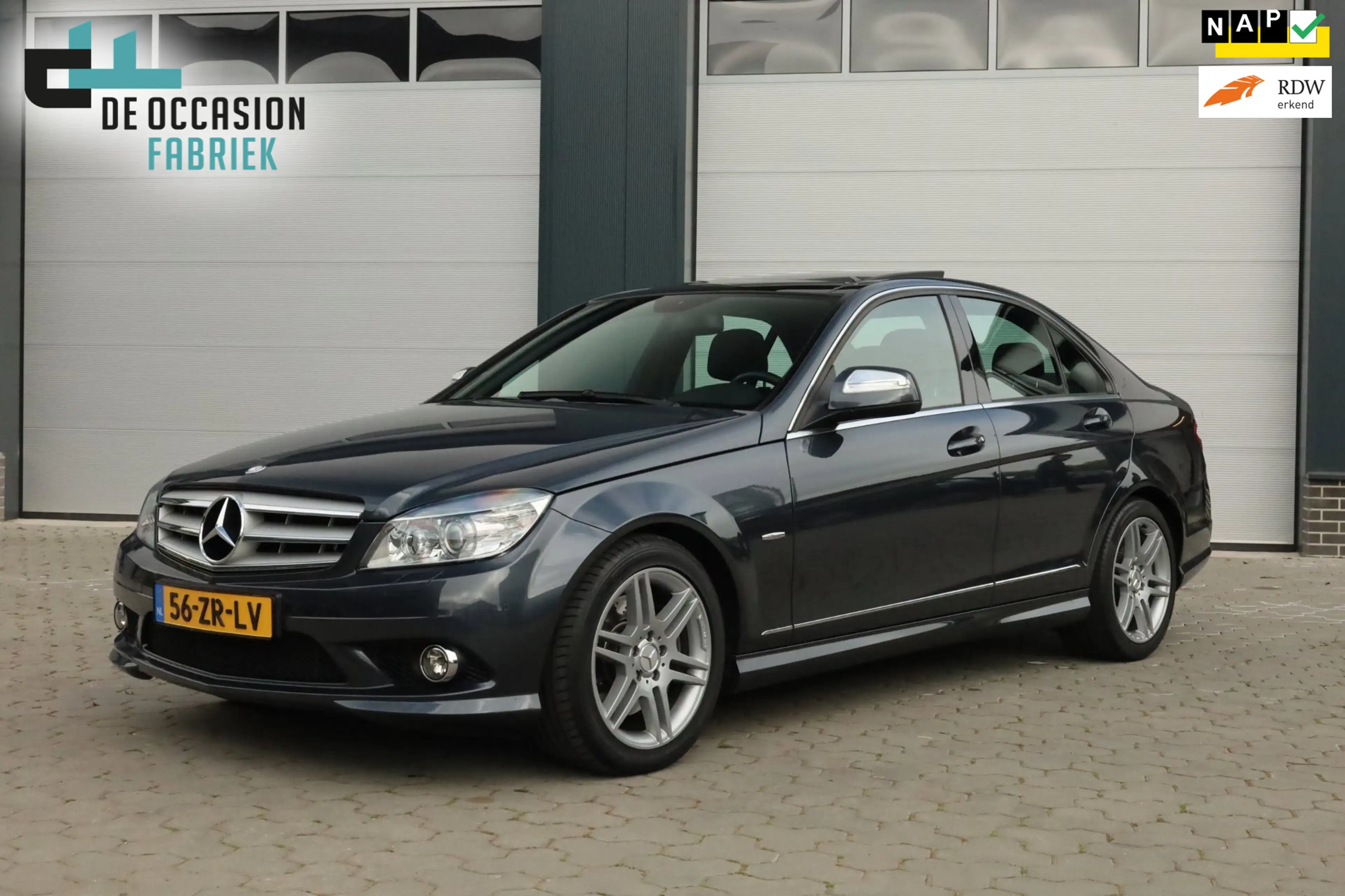 Mercedes-Benz C 350 Avantgarde AMG Pano Origineel NL