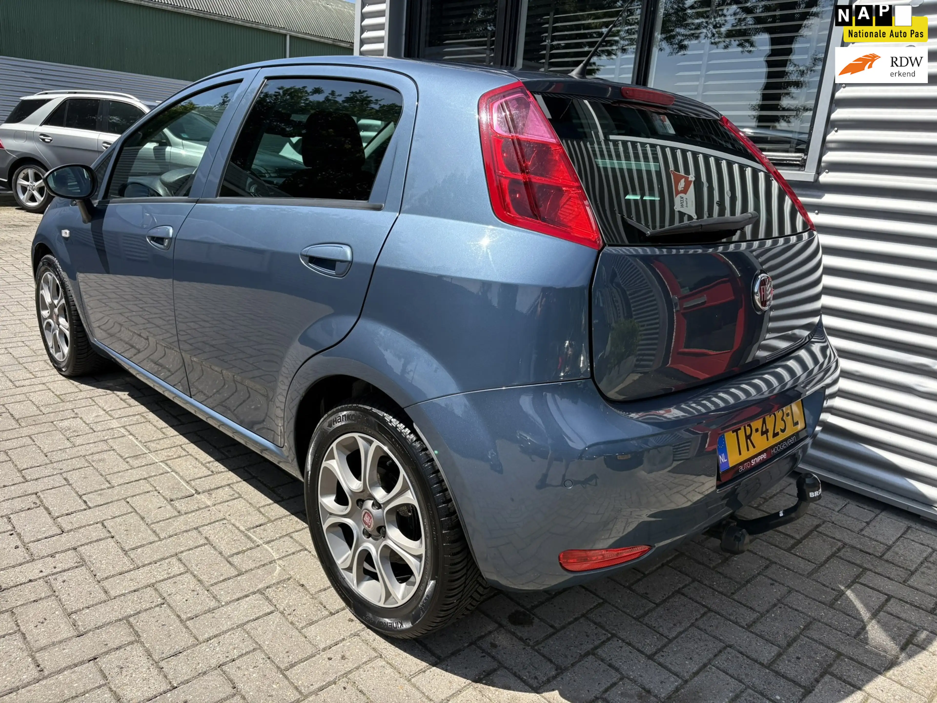 Fiat Punto Evo 0.9 TwinAir Sempre -5DRS.-CLIMA-CRUISECONTROL-NAVI — photo 28