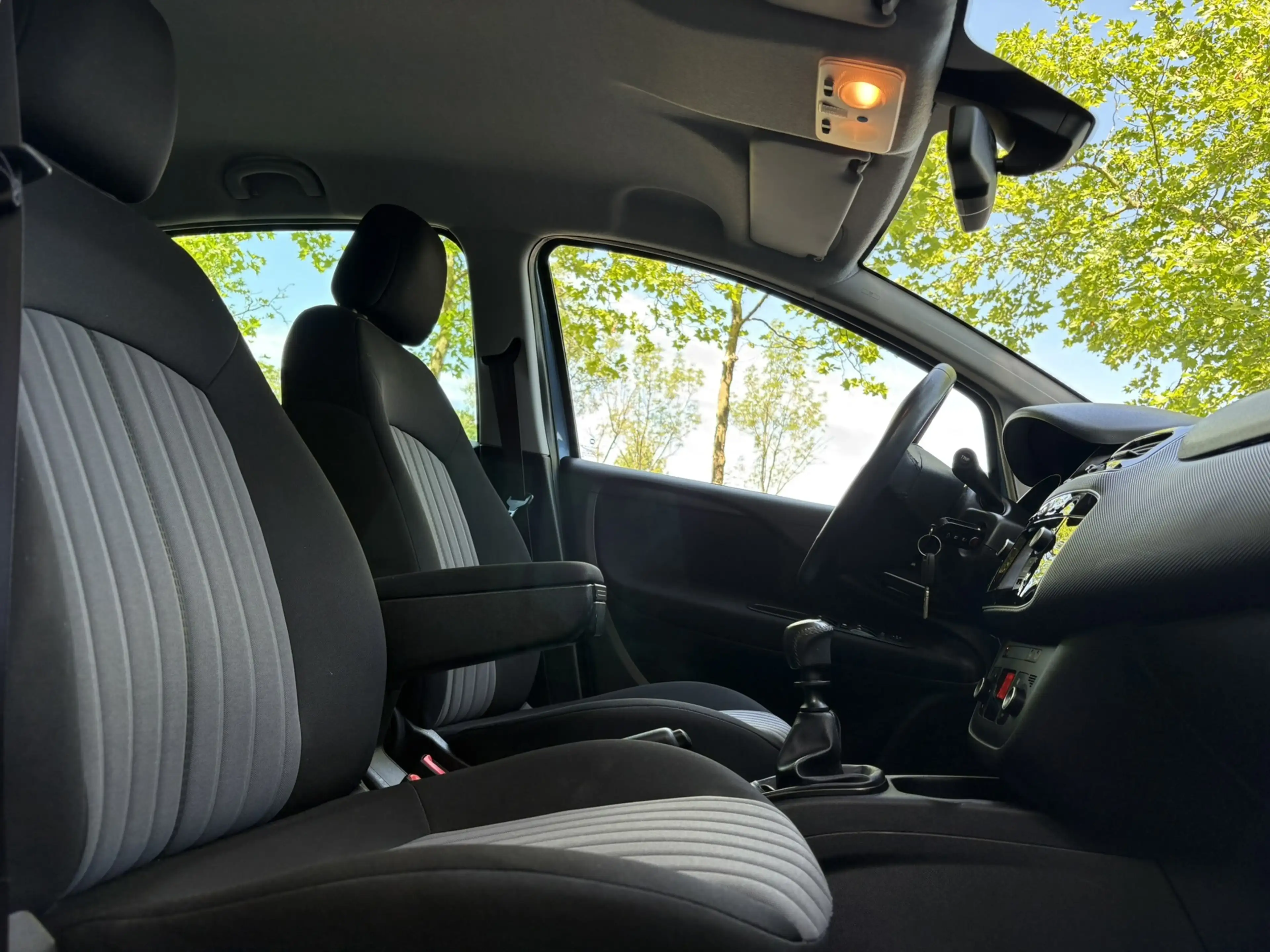 Fiat Punto Evo 0.9 TwinAir Sempre -5DRS.-CLIMA-CRUISECONTROL-NAVI — photo 7