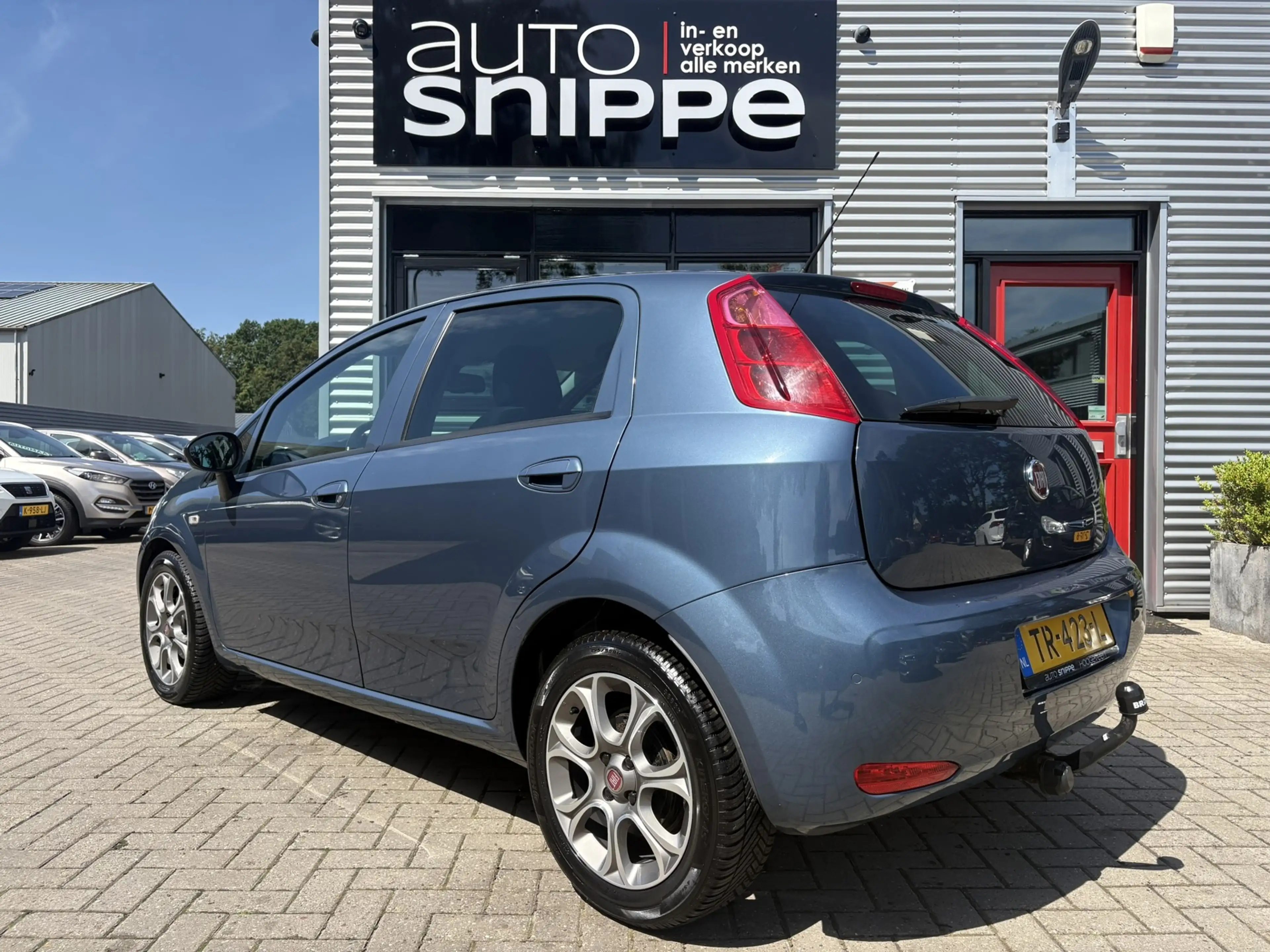 Fiat Punto Evo 0.9 TwinAir Sempre -5DRS.-CLIMA-CRUISECONTROL-NAVI — photo 3