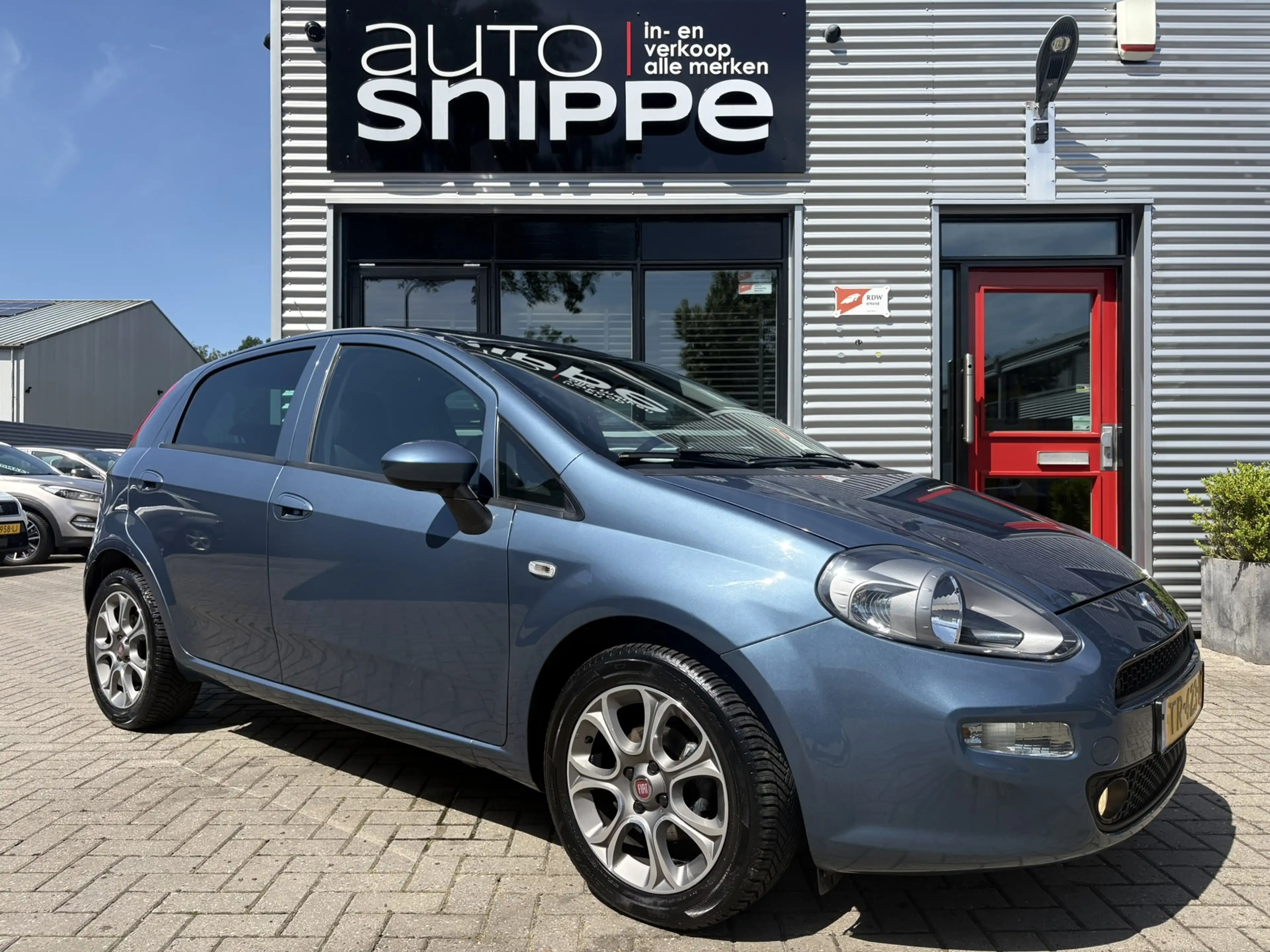 Fiat Punto Evo 0.9 TwinAir Sempre -5DRS.-CLIMA-CRUISECONTROL-NAVI — photo 2