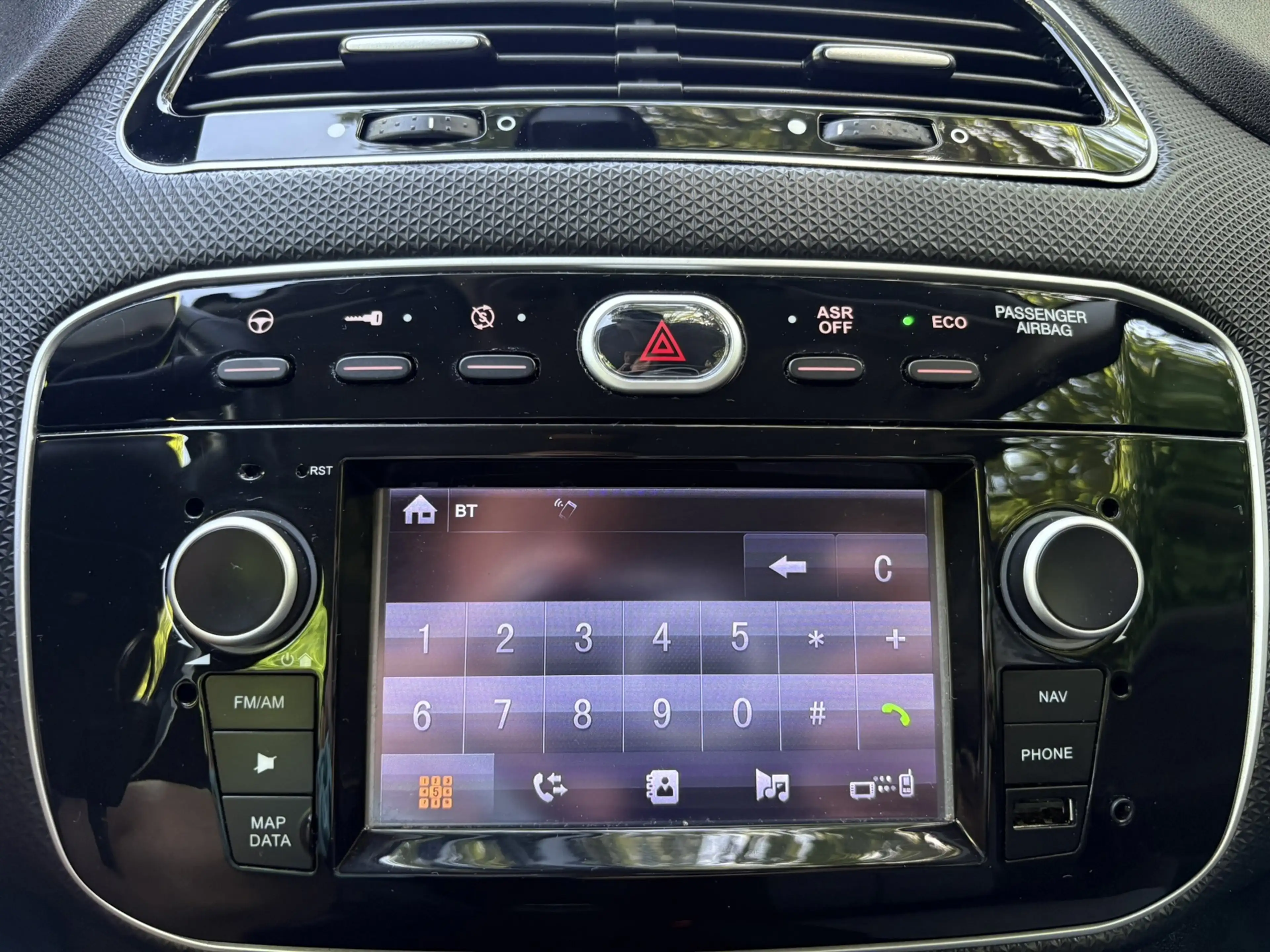 Fiat Punto Evo 0.9 TwinAir Sempre -5DRS.-CLIMA-CRUISECONTROL-NAVI — photo 16
