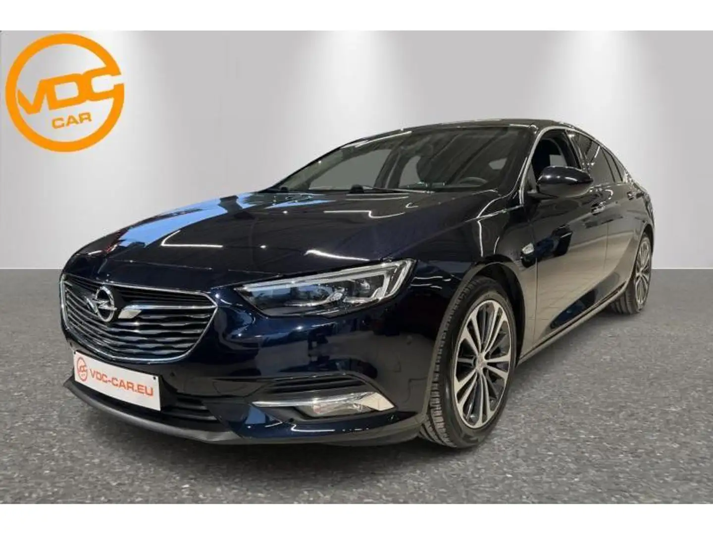 Opel Insignia Grand Sport Innovation Negro - 1