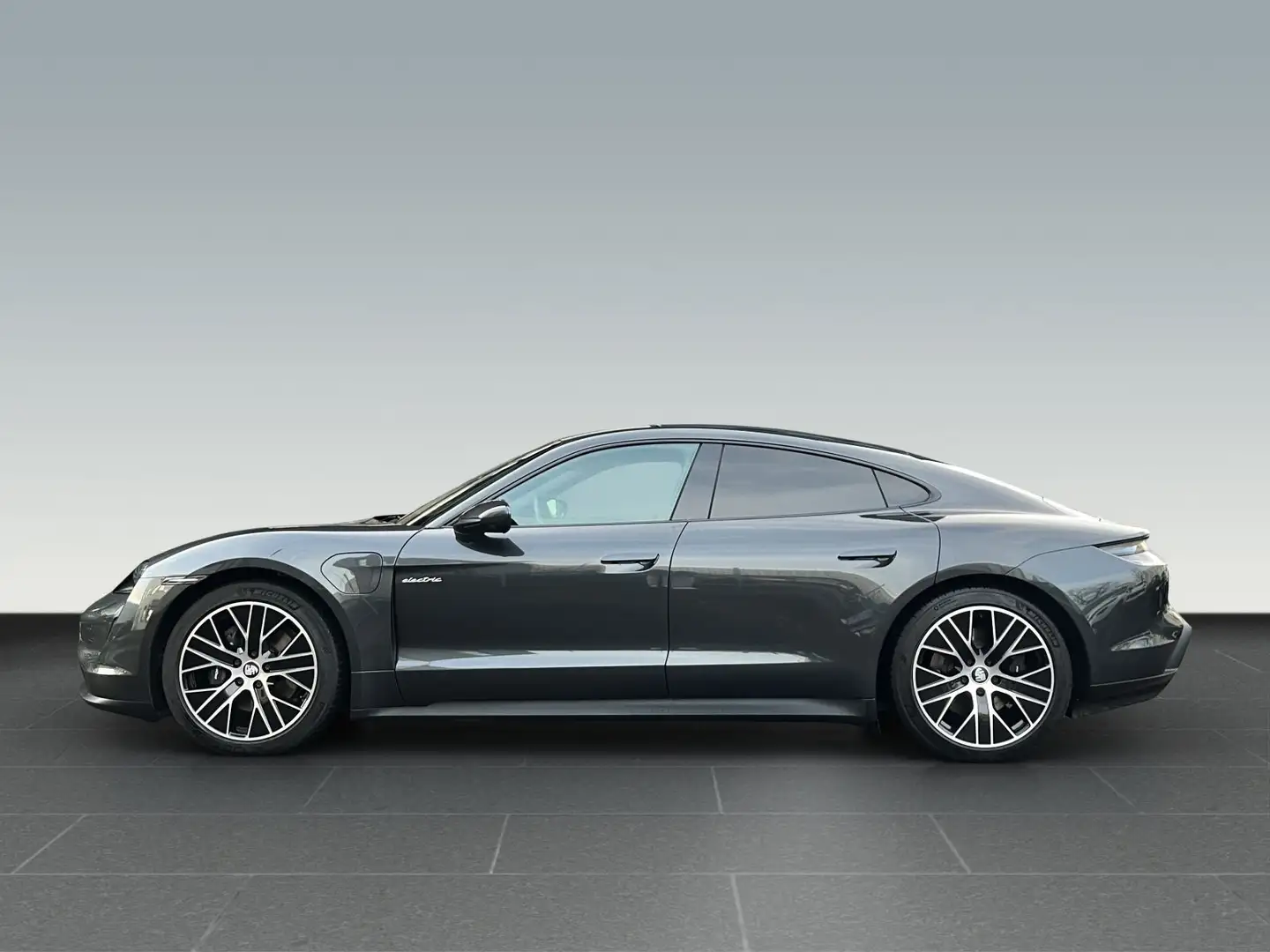 Porsche Taycan . Grau - 2