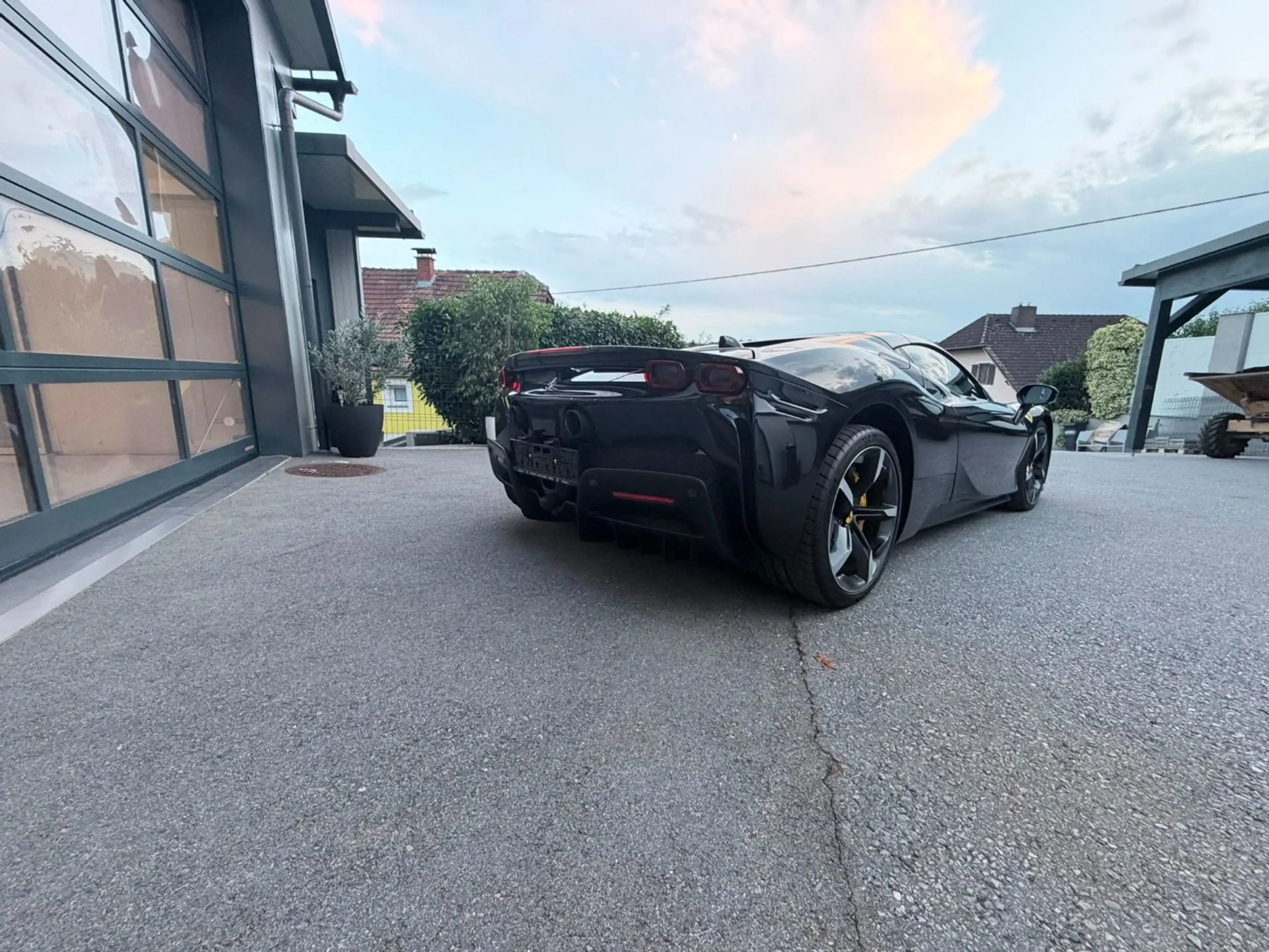 Ferrari SF90 Spider * NEUWAGEN-GARANTIE ! — photo 8