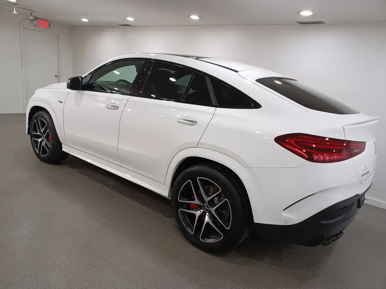 Mercedes-Benz GLE снимка Mercedes-Benz GLE