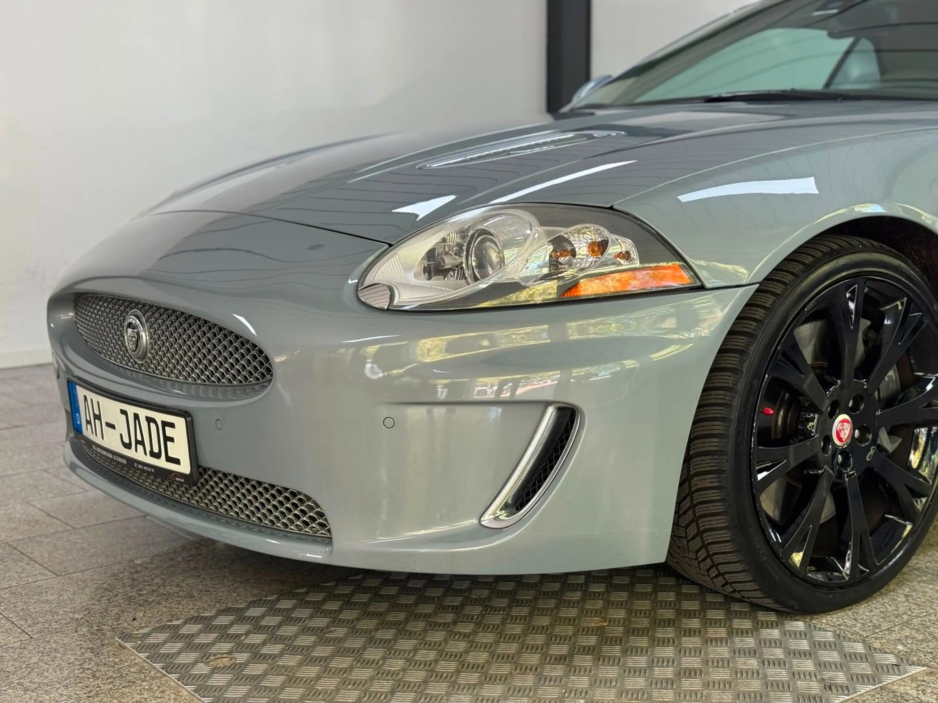 Jaguar XKR Cabrio 5,0 V8 Kompressor *Sonderlack*Memory — photo 8