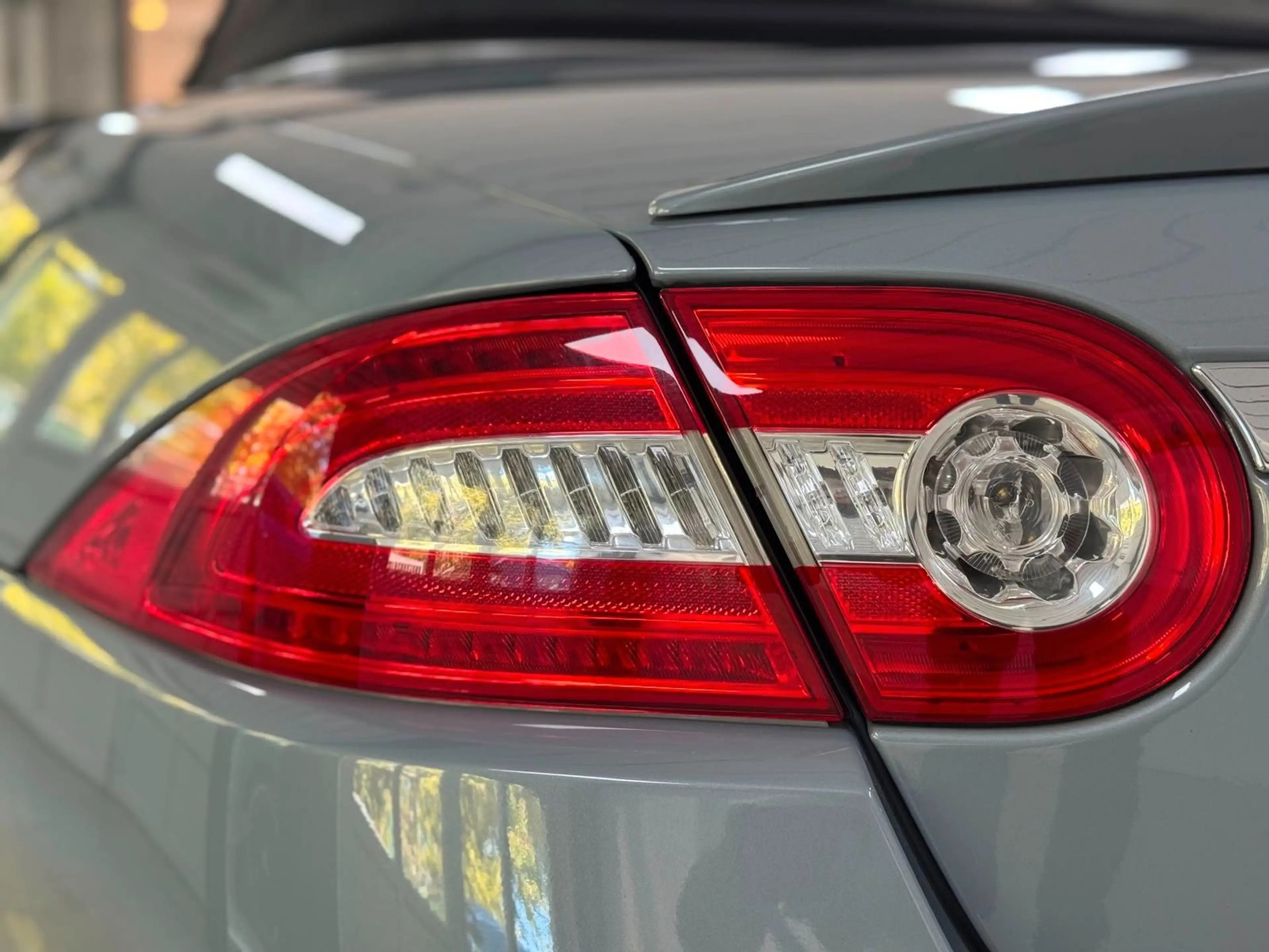Jaguar XKR Cabrio 5,0 V8 Kompressor *Sonderlack*Memory — photo 12