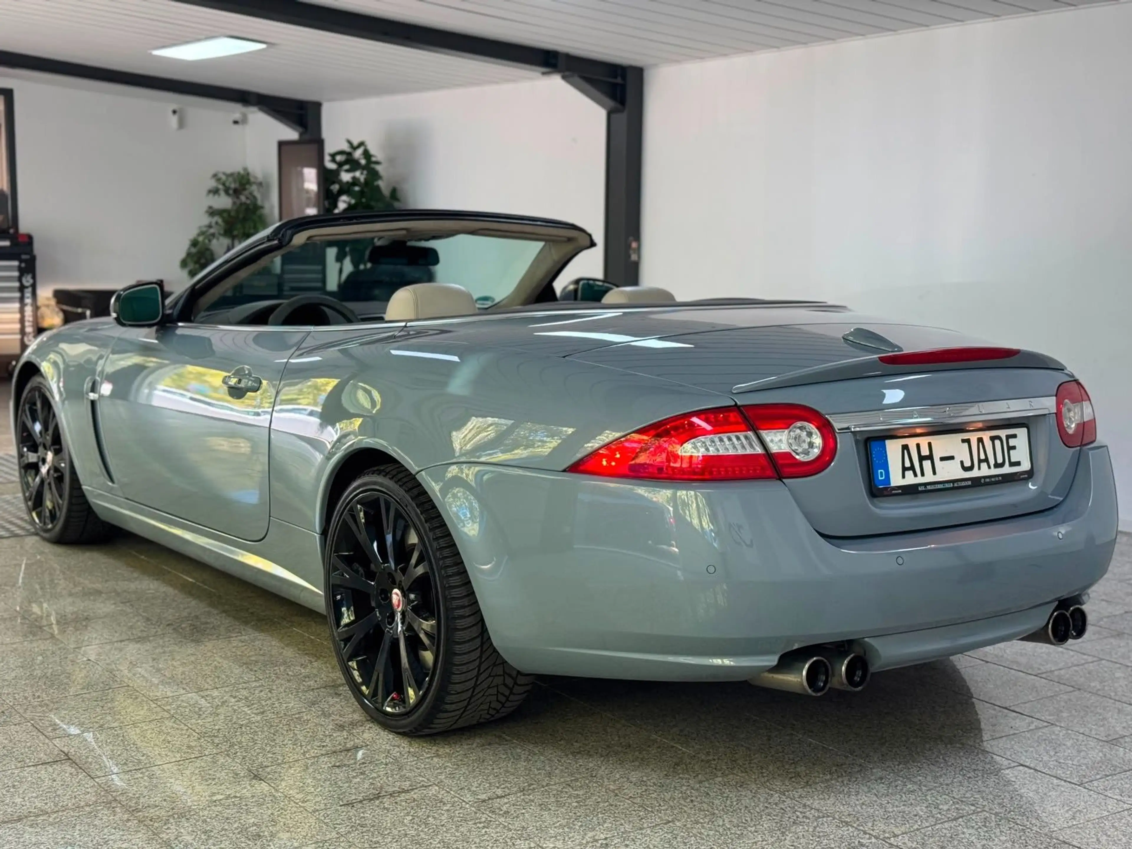 Jaguar XKR Cabrio 5,0 V8 Kompressor *Sonderlack*Memory — photo 38