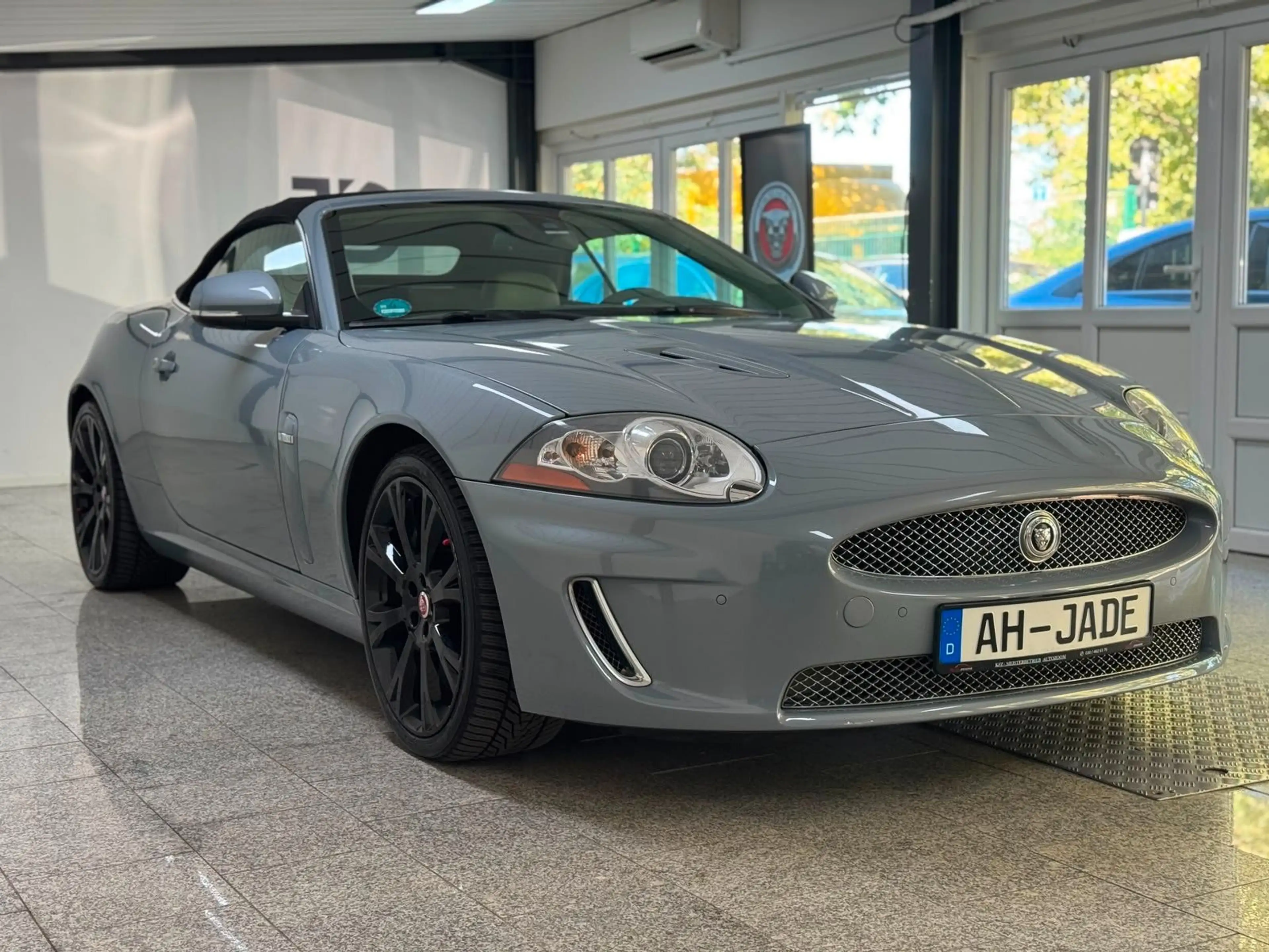 Jaguar XKR Cabrio 5,0 V8 Kompressor *Sonderlack*Memory — photo 4