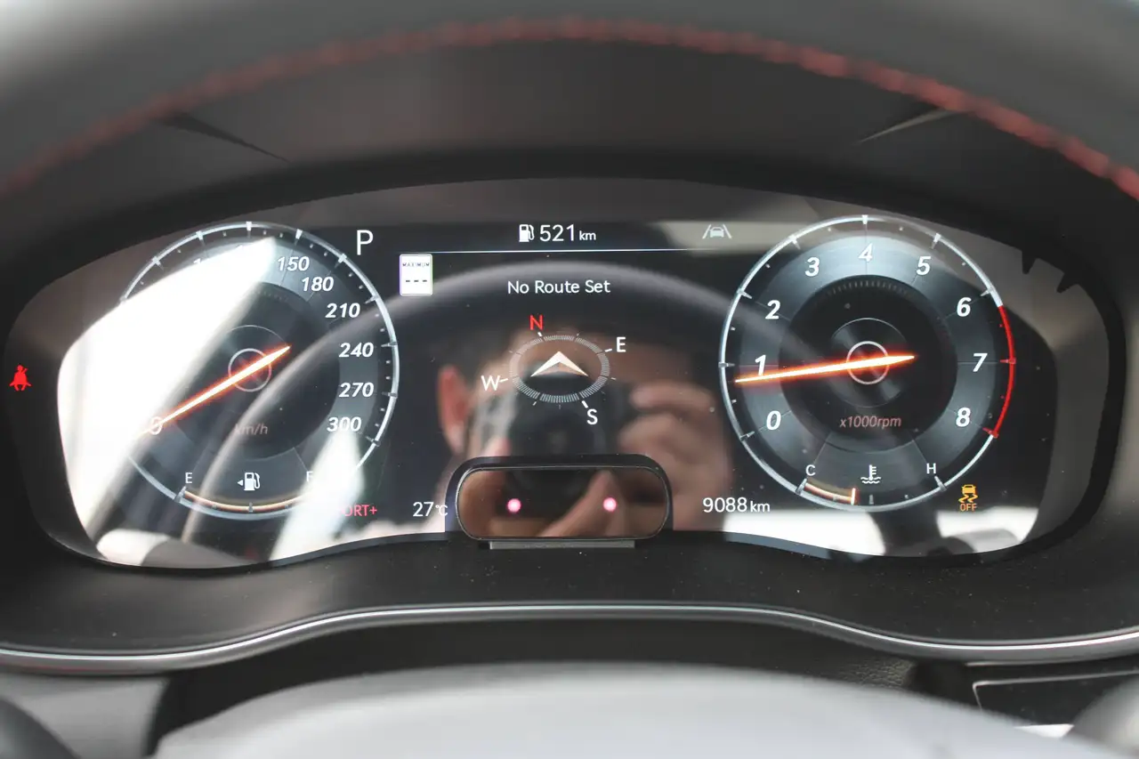 Genesis G70 снимка Genesis G70
