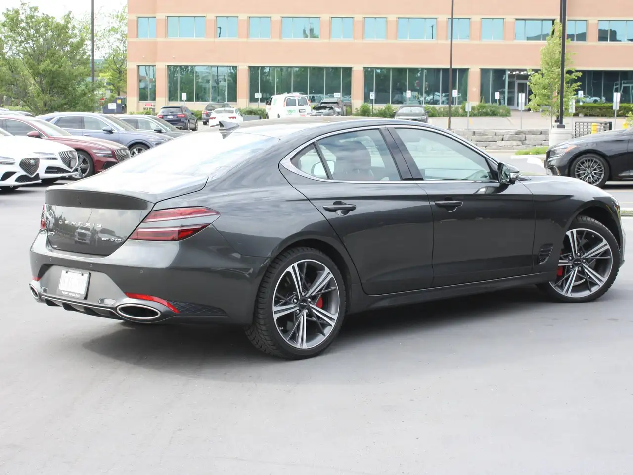 Genesis G70 снимка Genesis G70