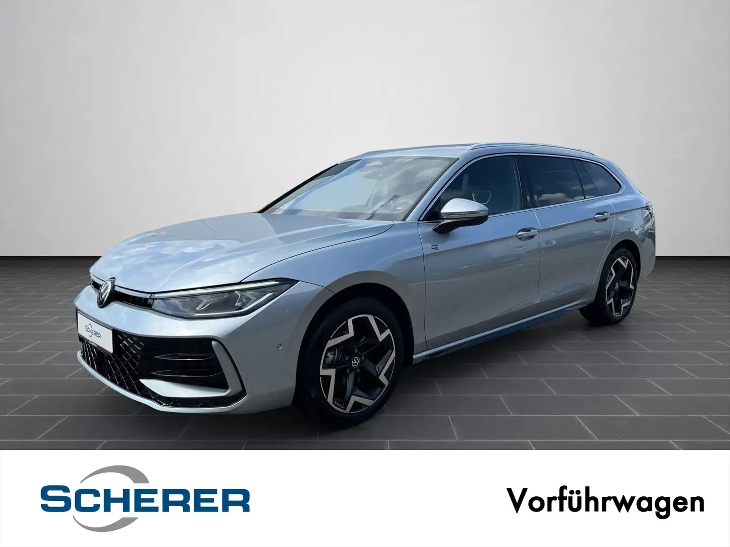 Volkswagen Passat Variant 2.0 TDI R-Line DSG/NAVI/Matrix-LE Silber - 1