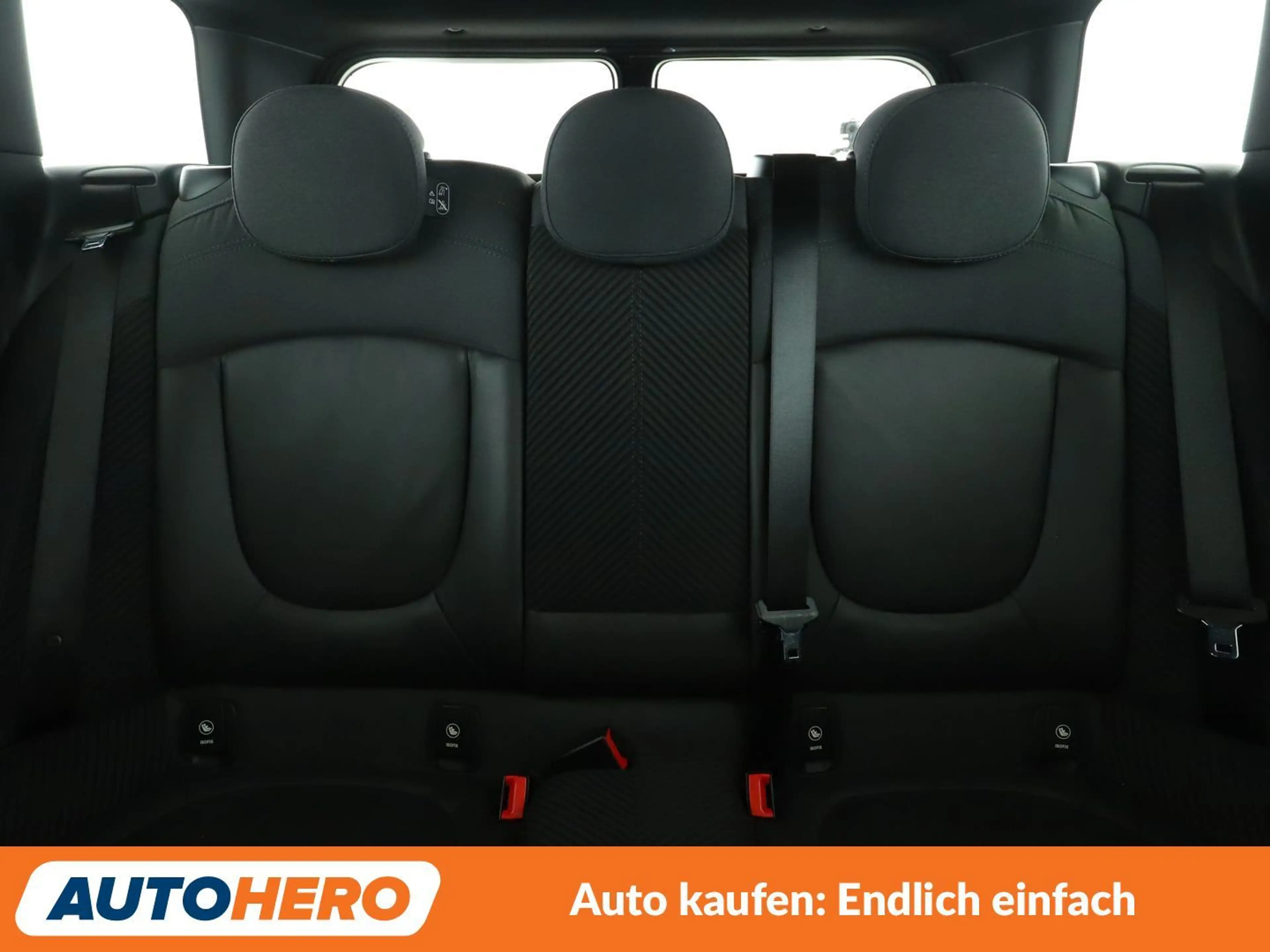 MINI Cooper S Clubman Cooper S Aut.*NAVI*LED*TEMPO*PDC*SHZ* — photo 15