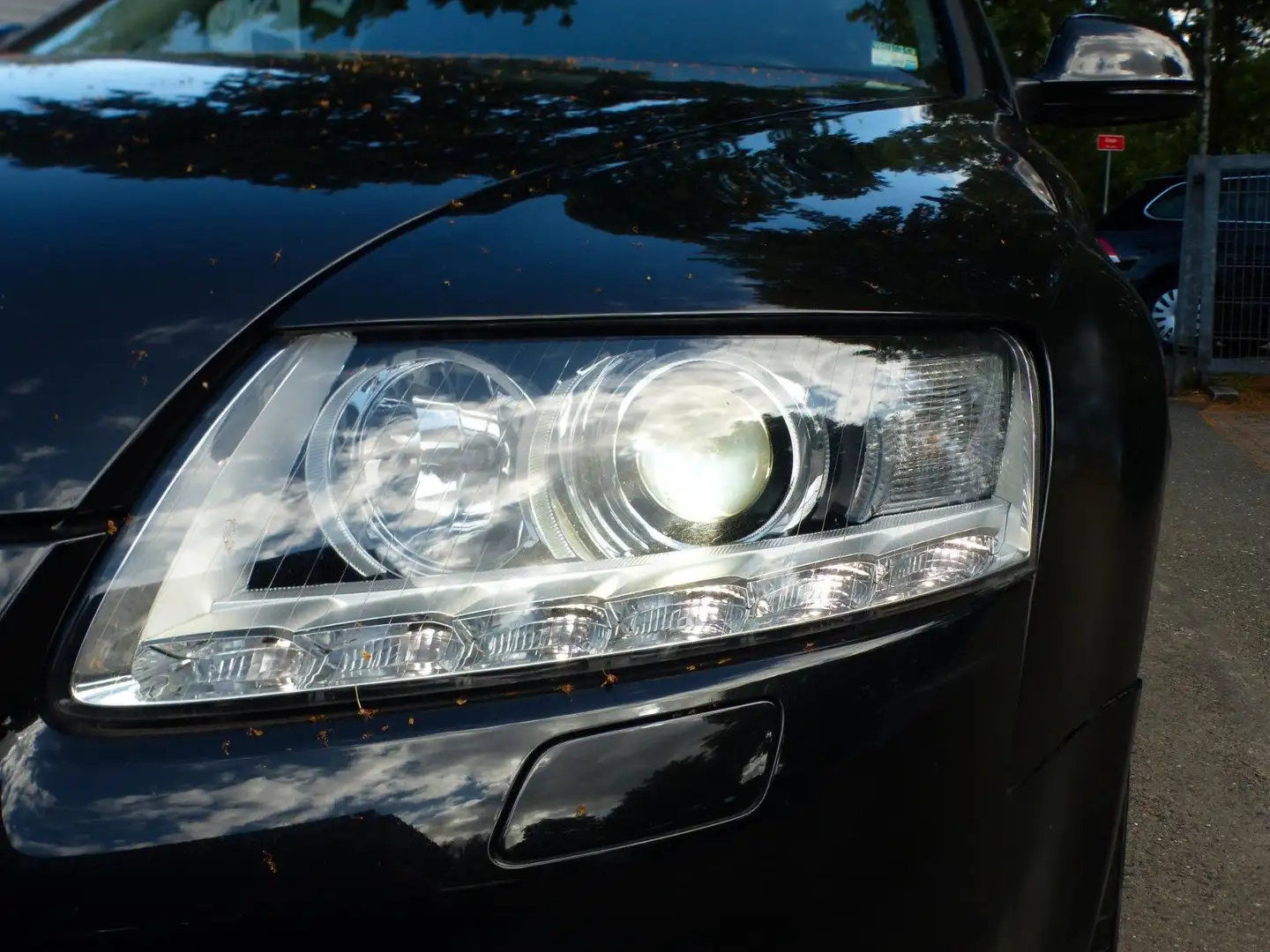 Audi A6 Avant 2.0 TFSI Automatik SDach Xen Nav SHft Schwarz - 2