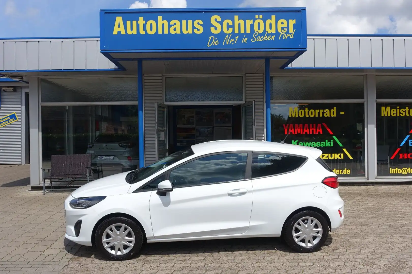 Ford Fiesta Trend Blanc - 1