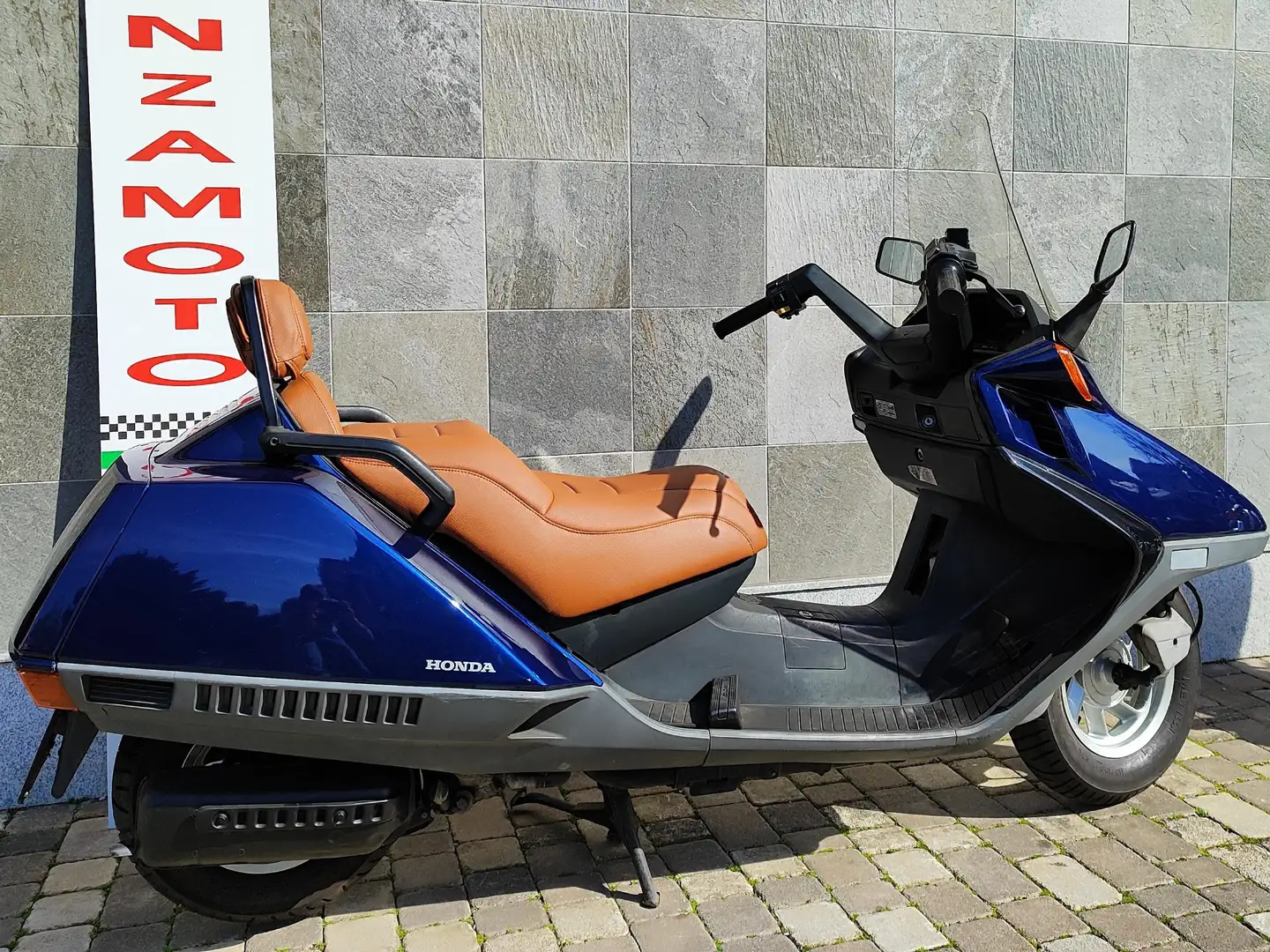 Honda CN 250 Kék - 2