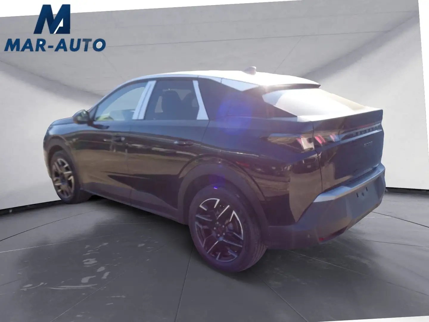 Peugeot 3008 3008 Hybrid 136 e-DCS6 Allure Zwart - 2